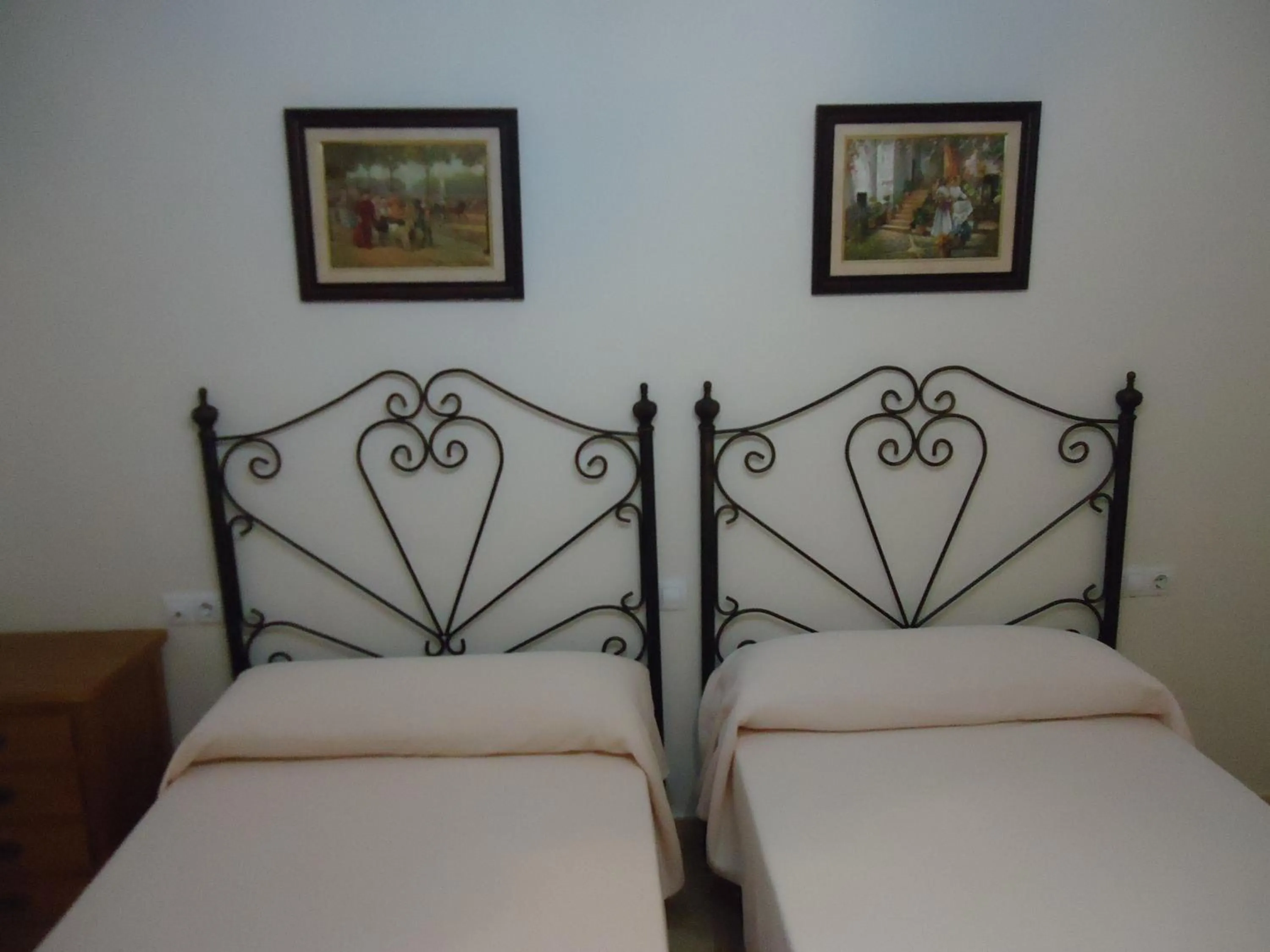 Photo of the whole room, Bed in Hotel Antequera Rural Fortes La Nuit