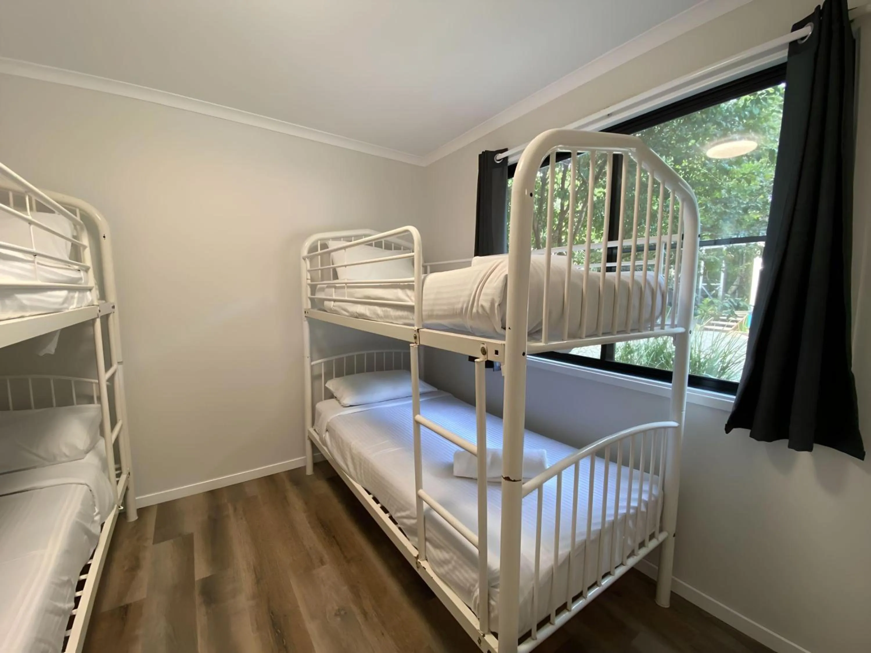 Bedroom, Bed in Tiona Holiday Park