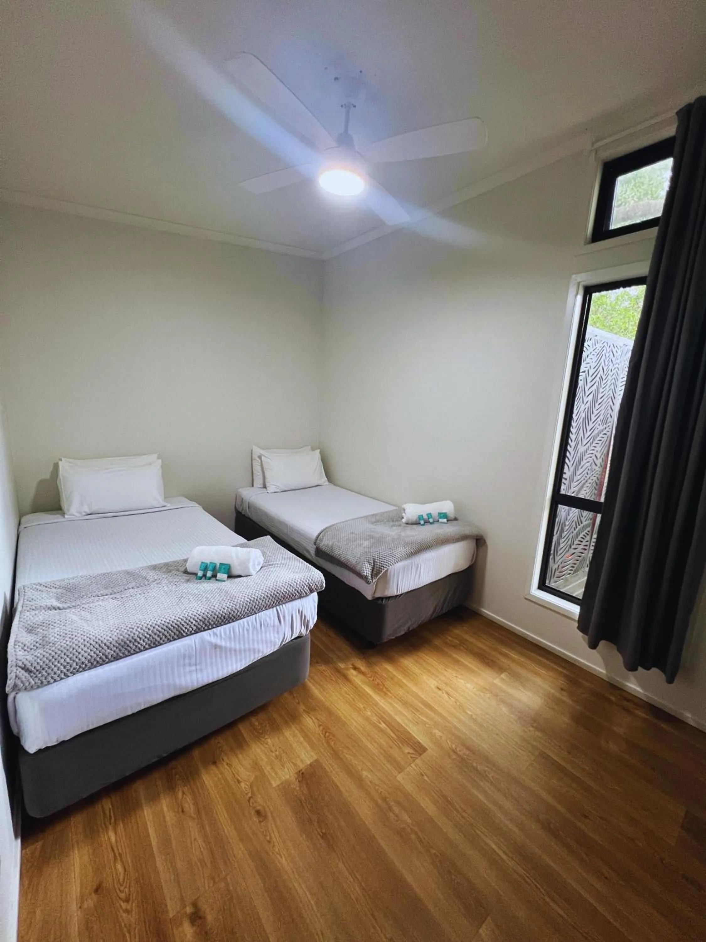 Bed in Tiona Holiday Park