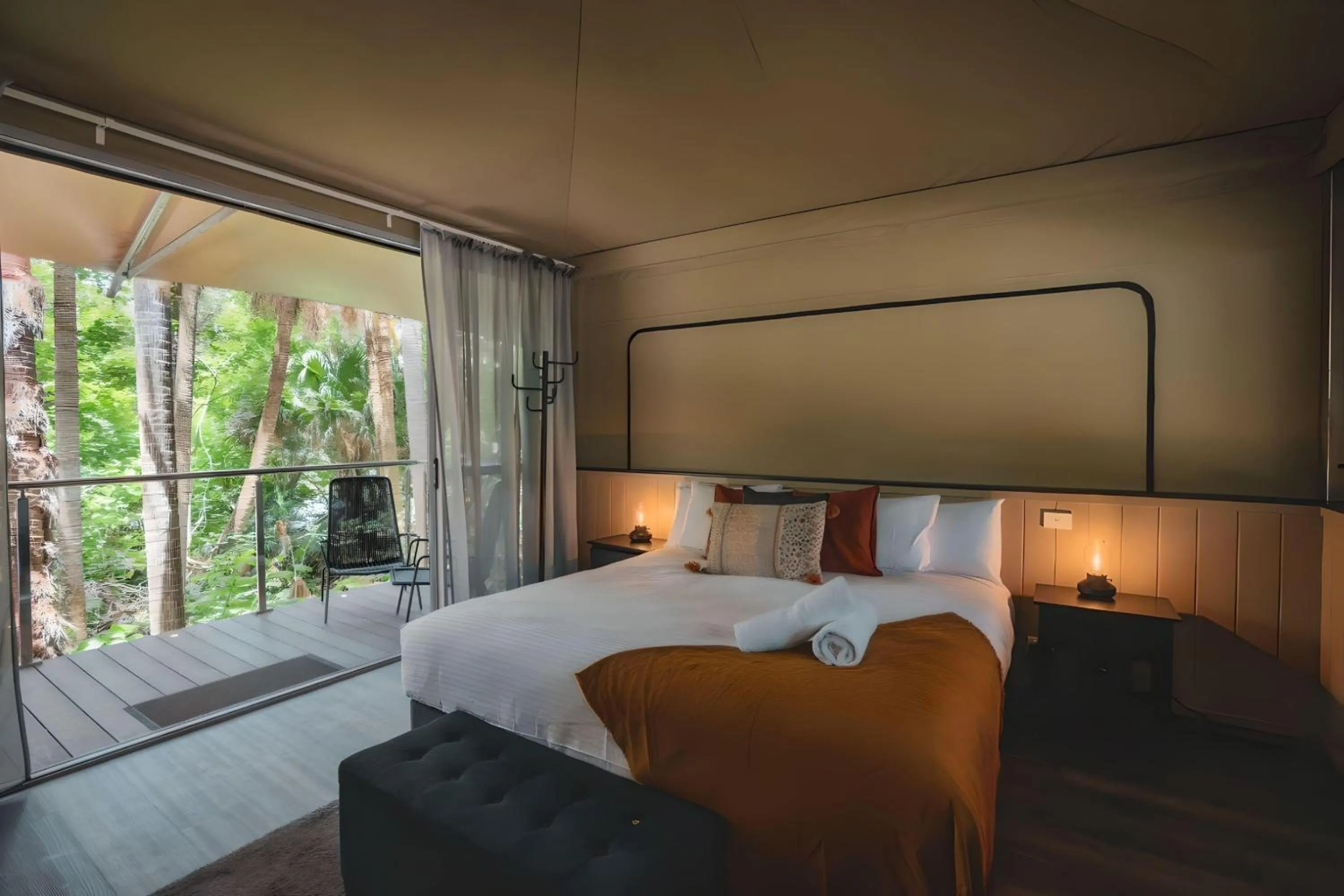 Bed in Tiona Holiday Park