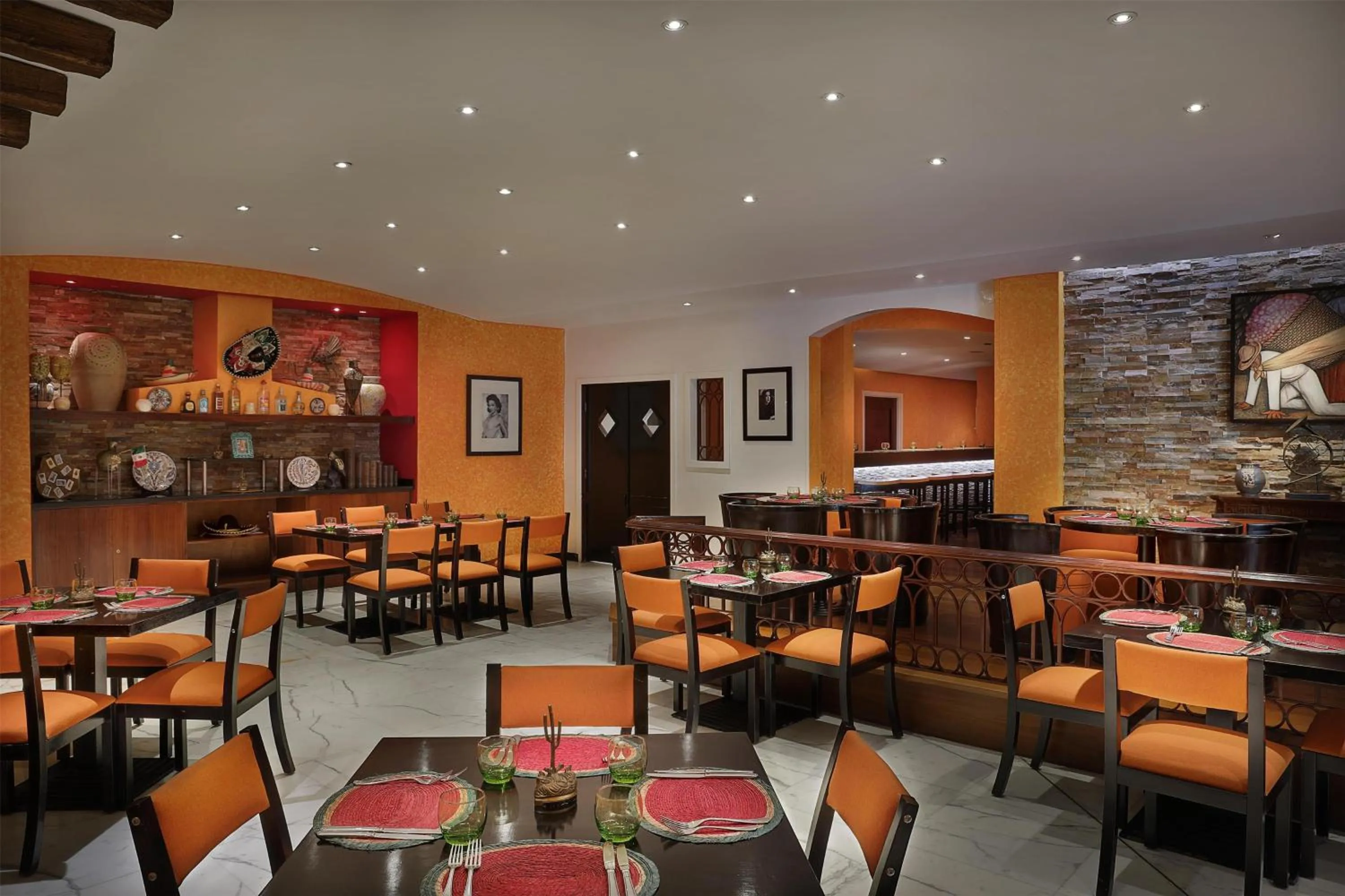 Restaurant/places to eat in Hilton Cairo Heliopolis Hotel