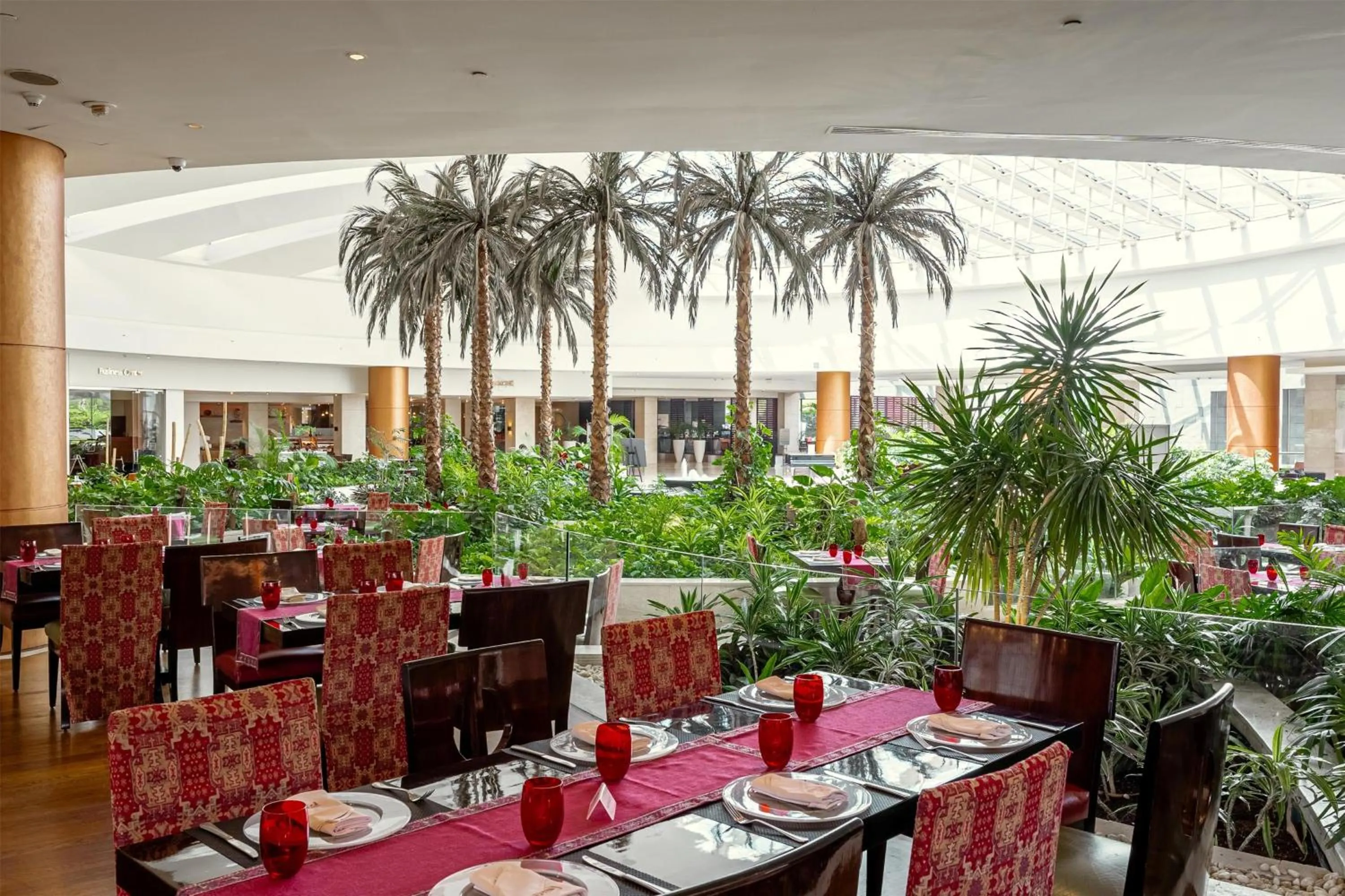 Restaurant/places to eat in Hilton Cairo Heliopolis Hotel