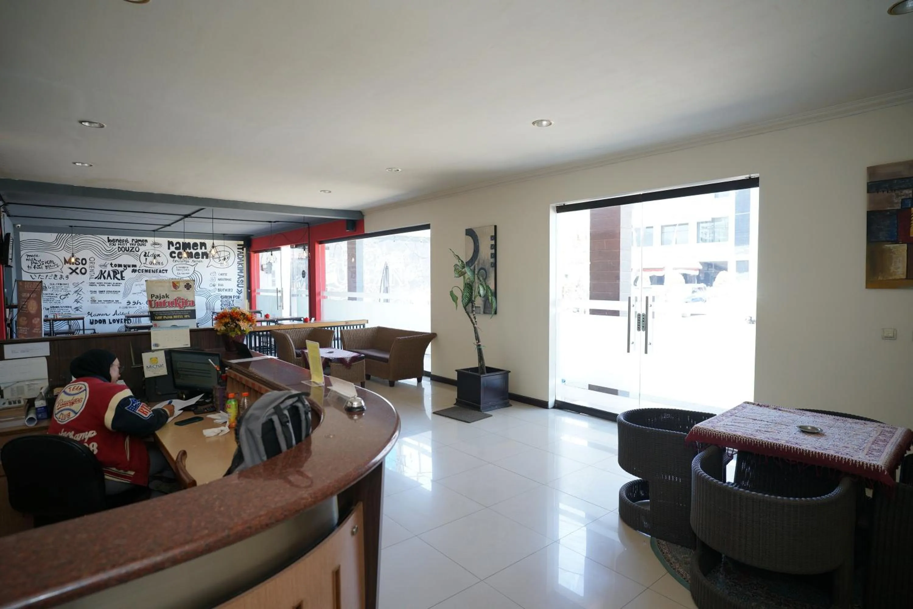 Lobby or reception in Hotel Puri Pangalengan