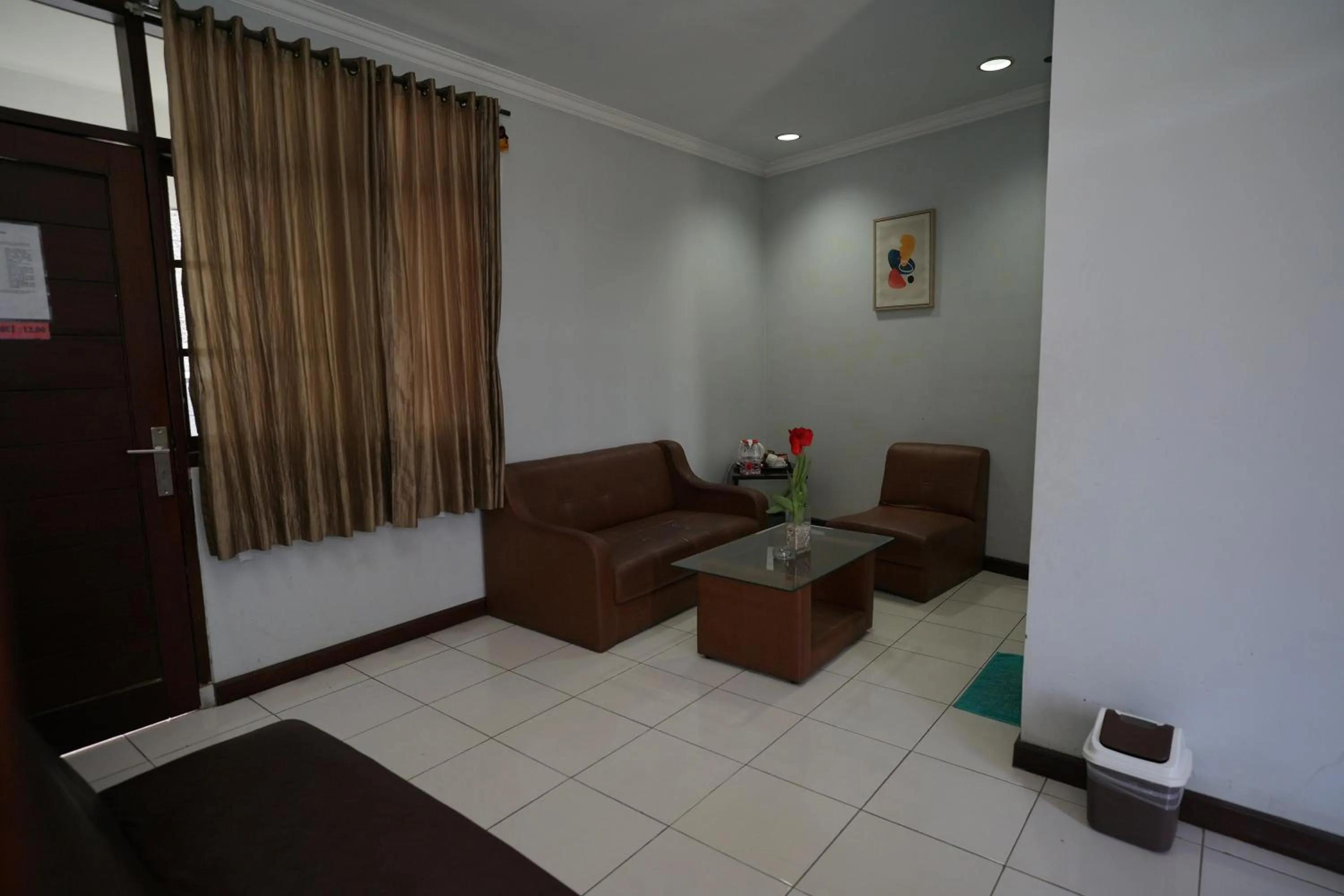 Living room in Hotel Puri Pangalengan