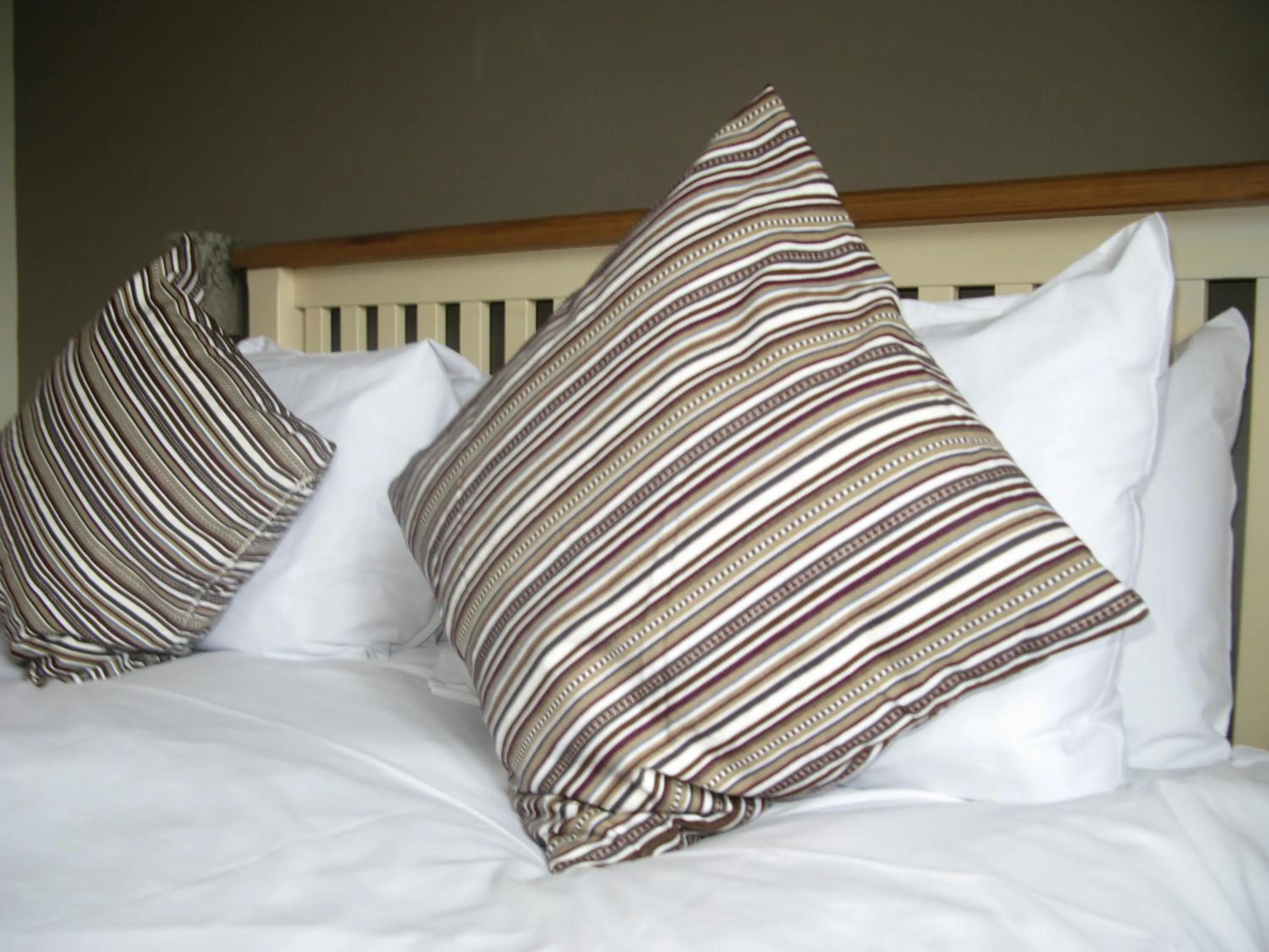 Bedroom, Bed in The Chequers Inn