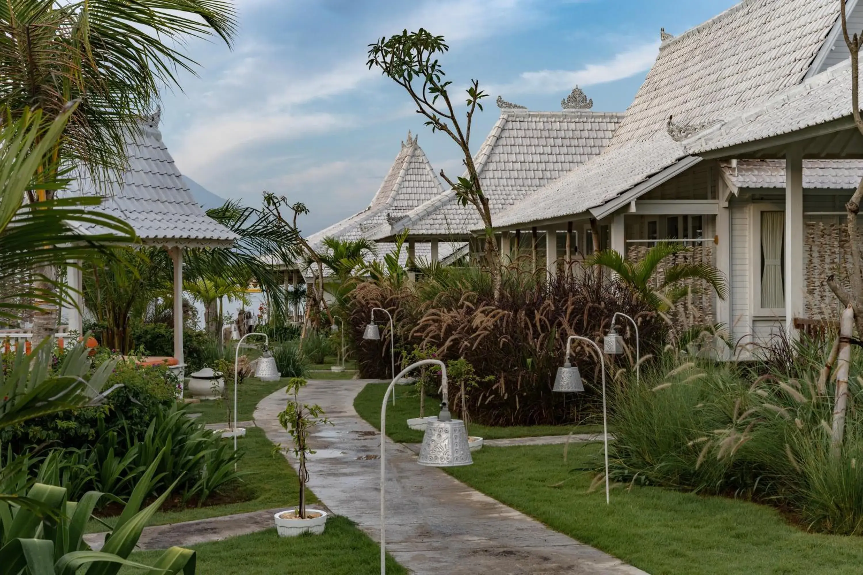 Hakugei Deluxe Double Garden View in Paus Putih Hotel Hakugei Deluxe Double Garden View in Paus Putih Hotel