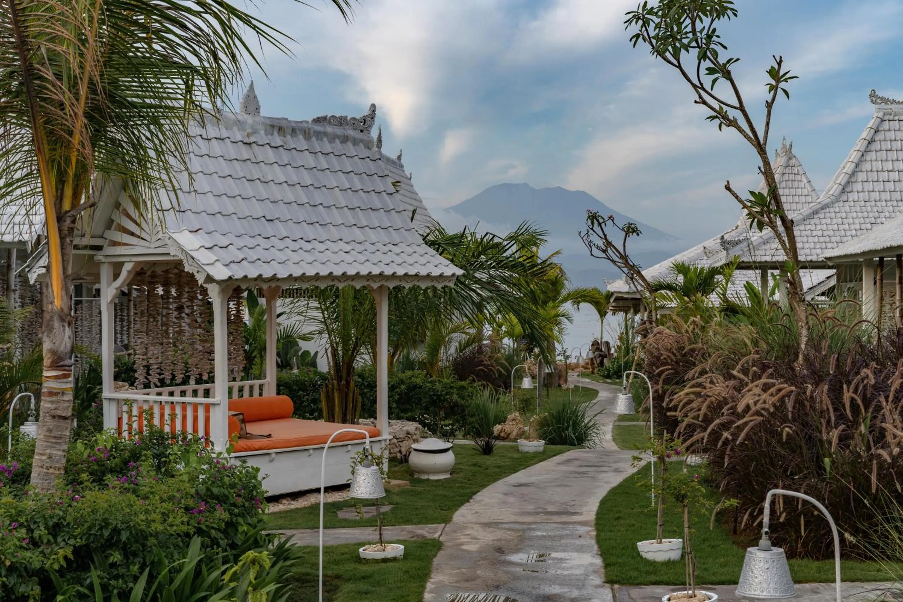 Garden in Paus Putih Hotel