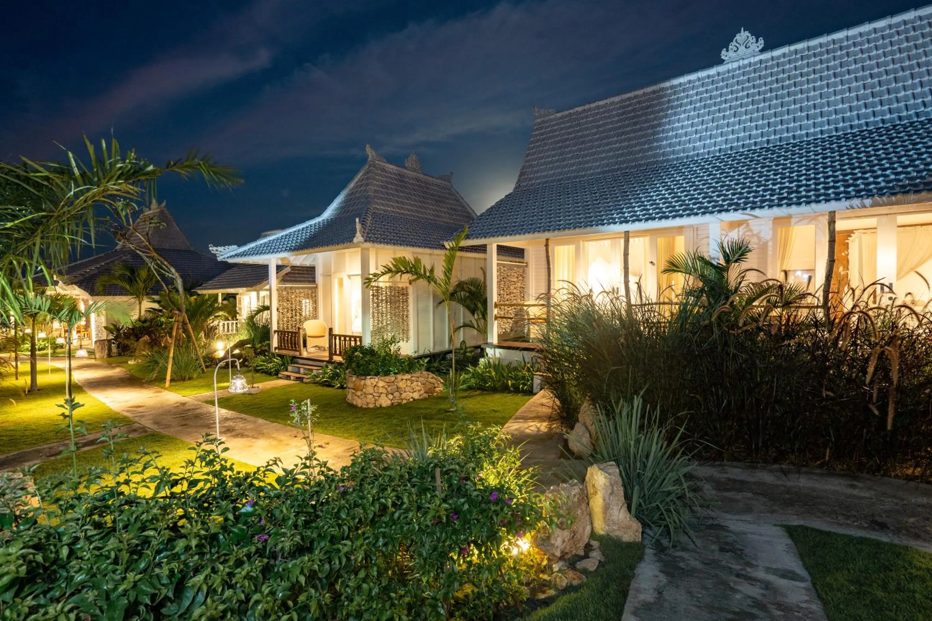 Property building in Paus Putih Hotel