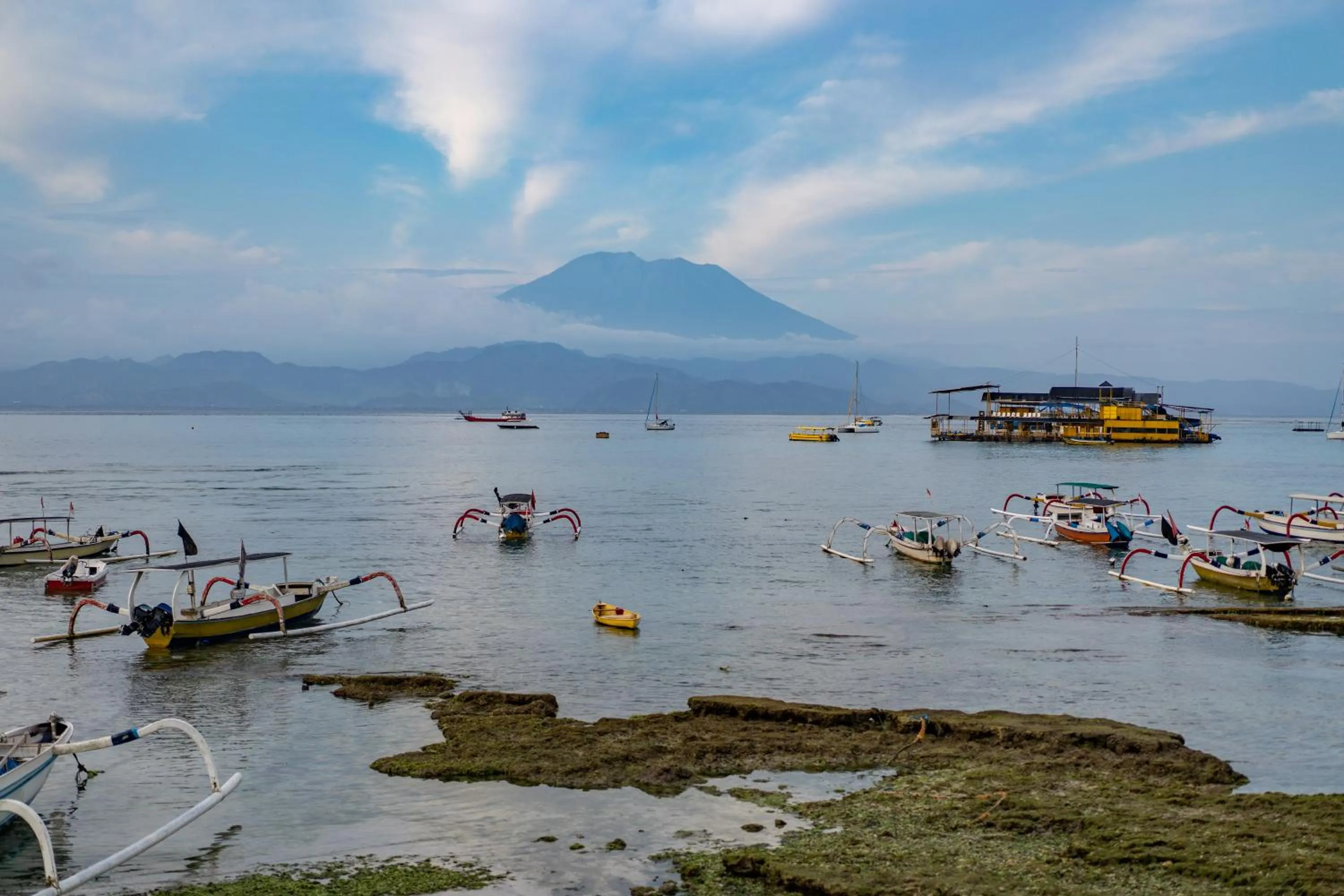 Beach in Paus Putih Hotel