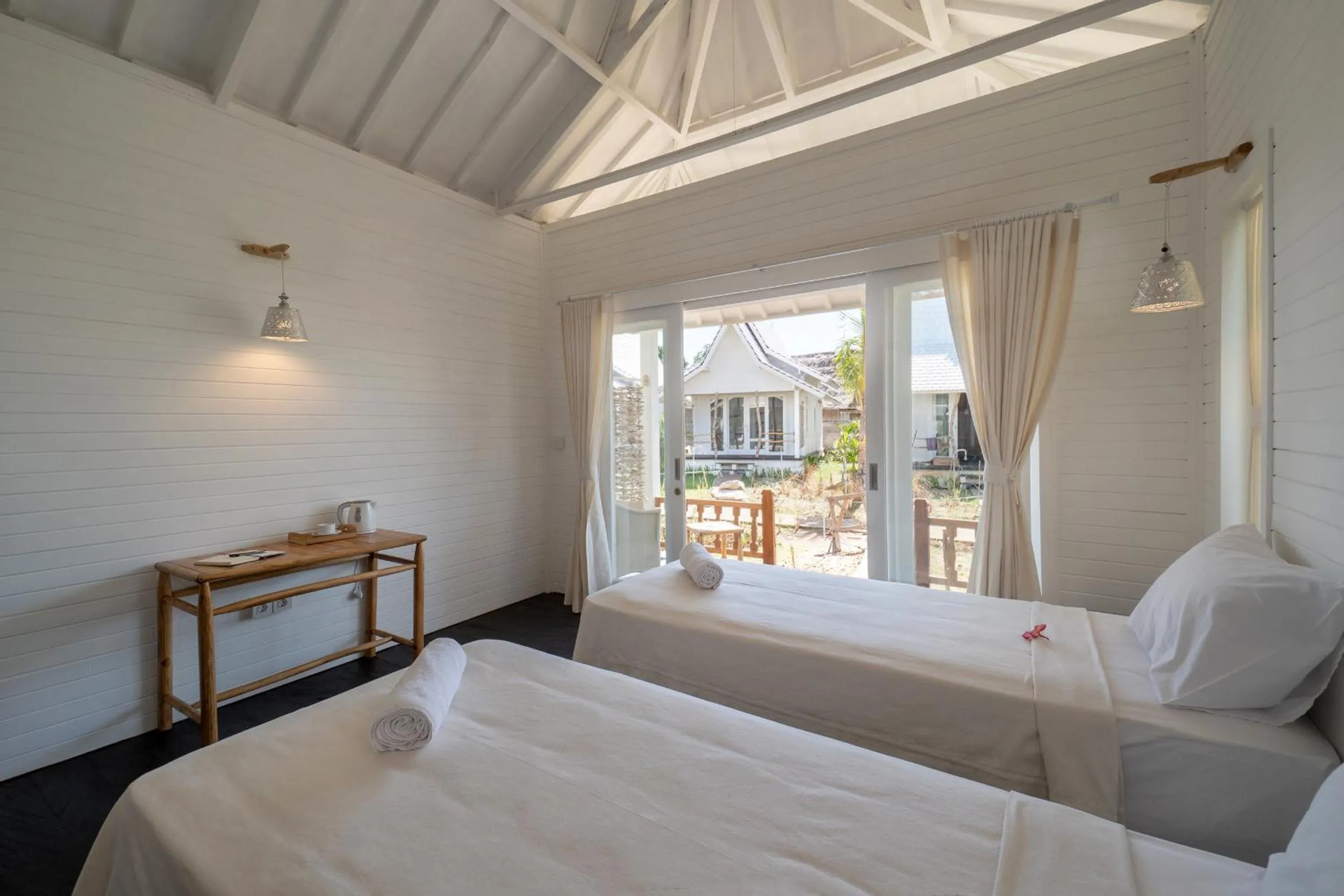 Bed in Paus Putih Hotel