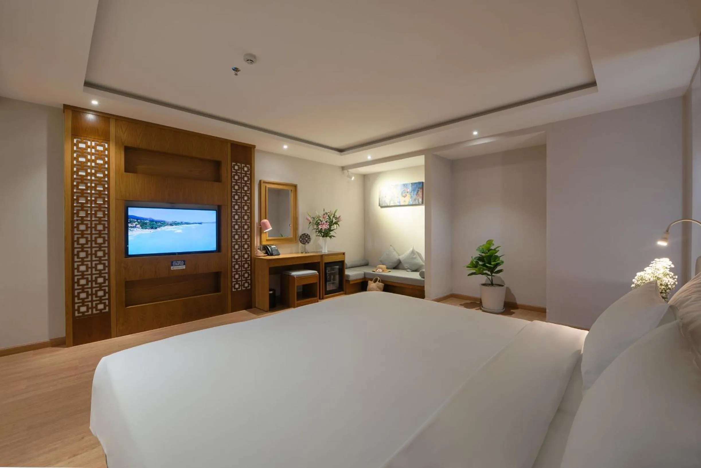 Bedroom, Bed in Le's Cham Hotel