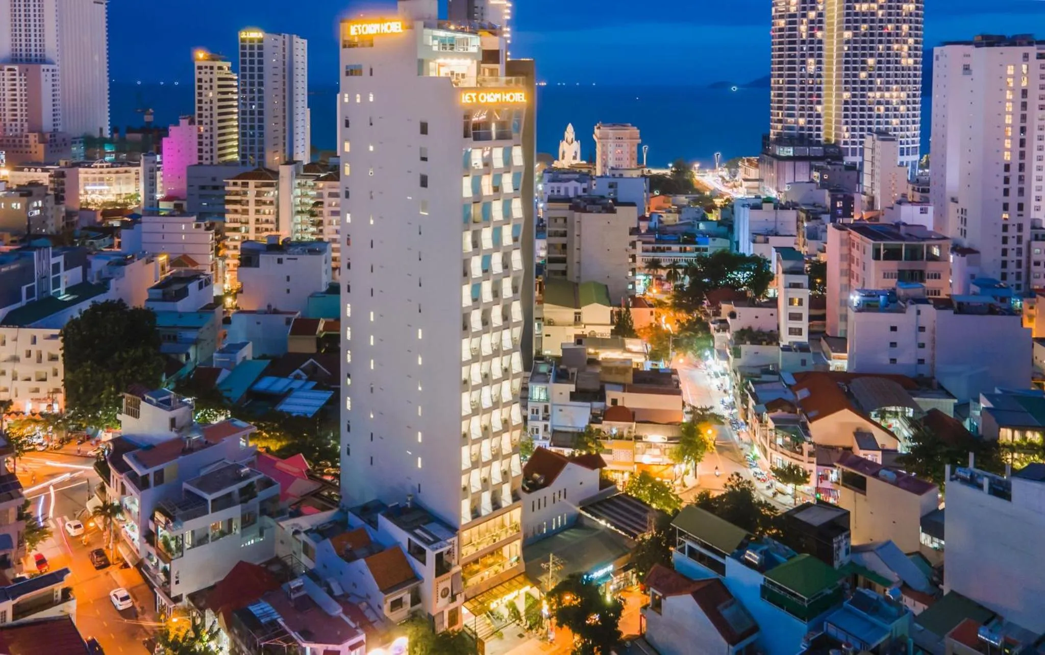 Property building in Le's Cham Hotel