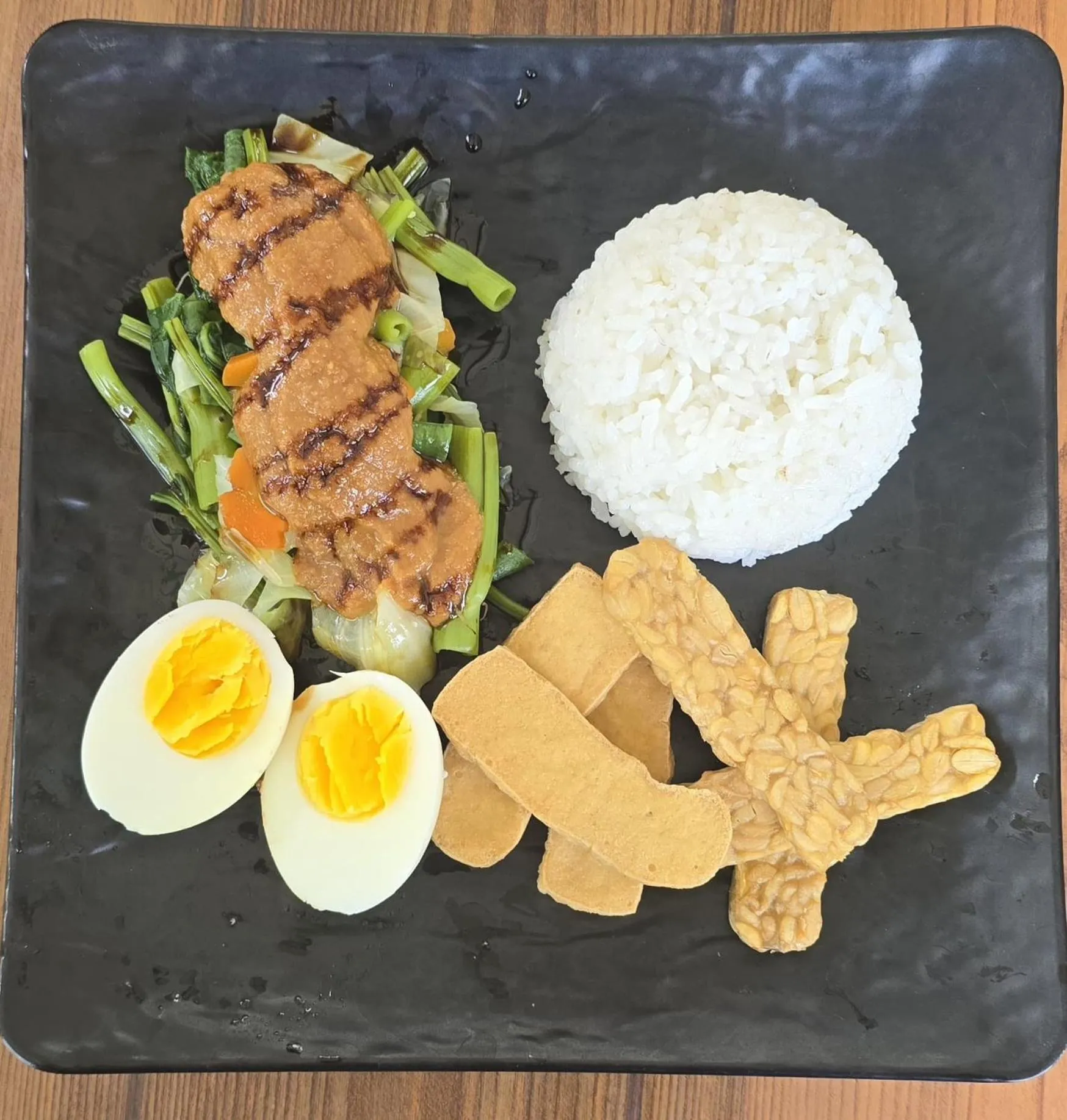 Restaurant/places to eat in Makarma Resort Lombok