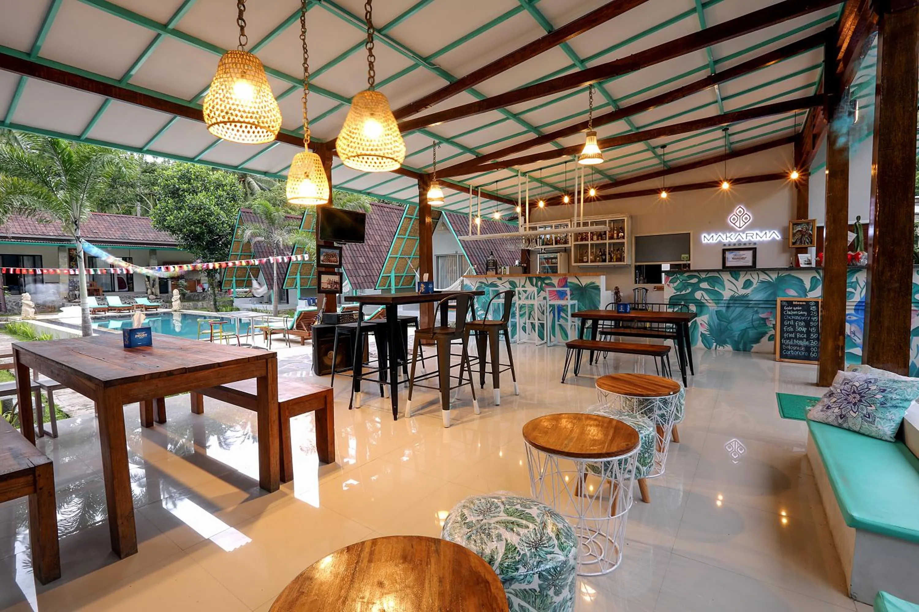 Restaurant/places to eat in Makarma Resort Lombok