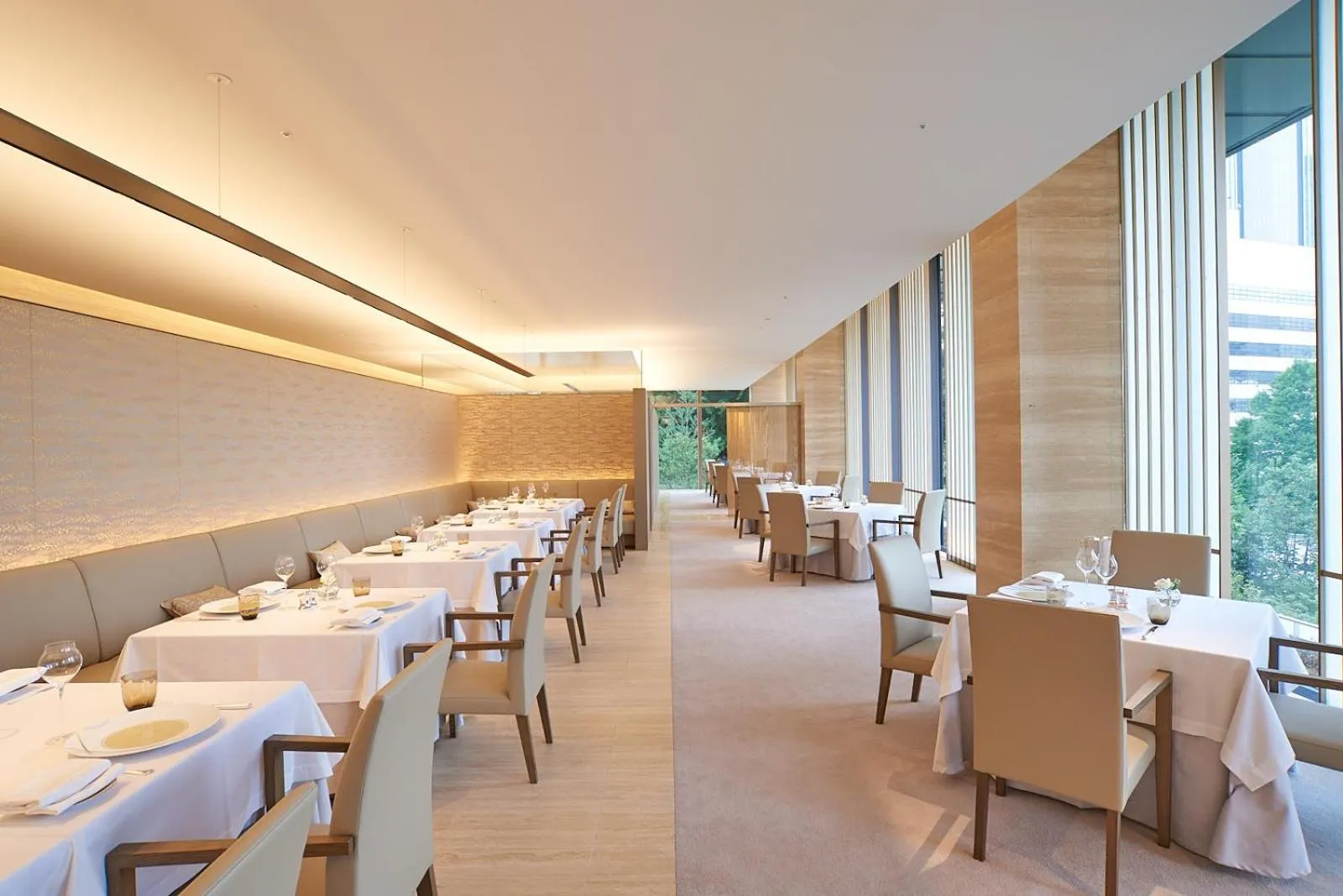 Restaurant/places to eat in The Okura Tokyo