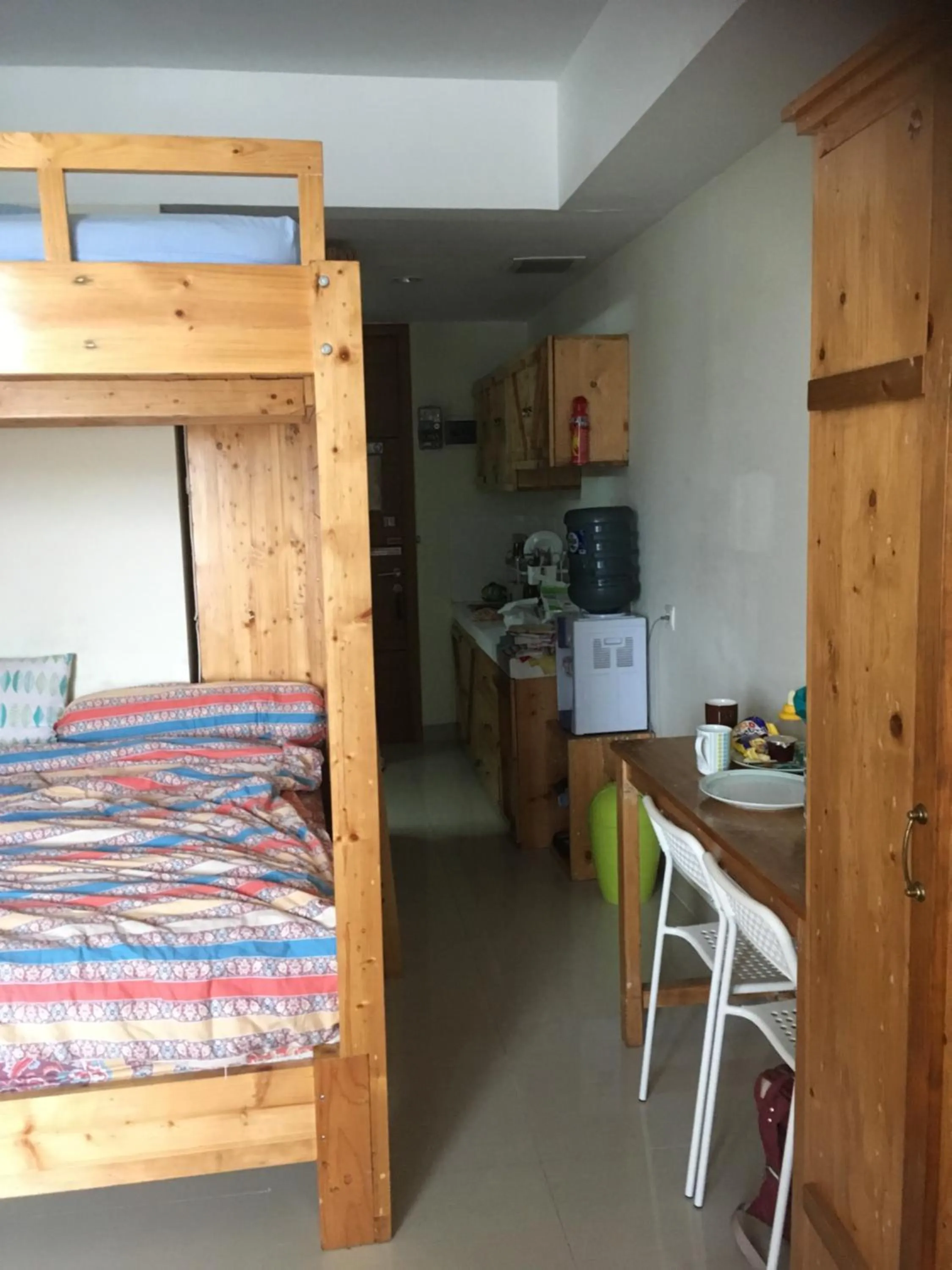 Beverly Dago Apartment