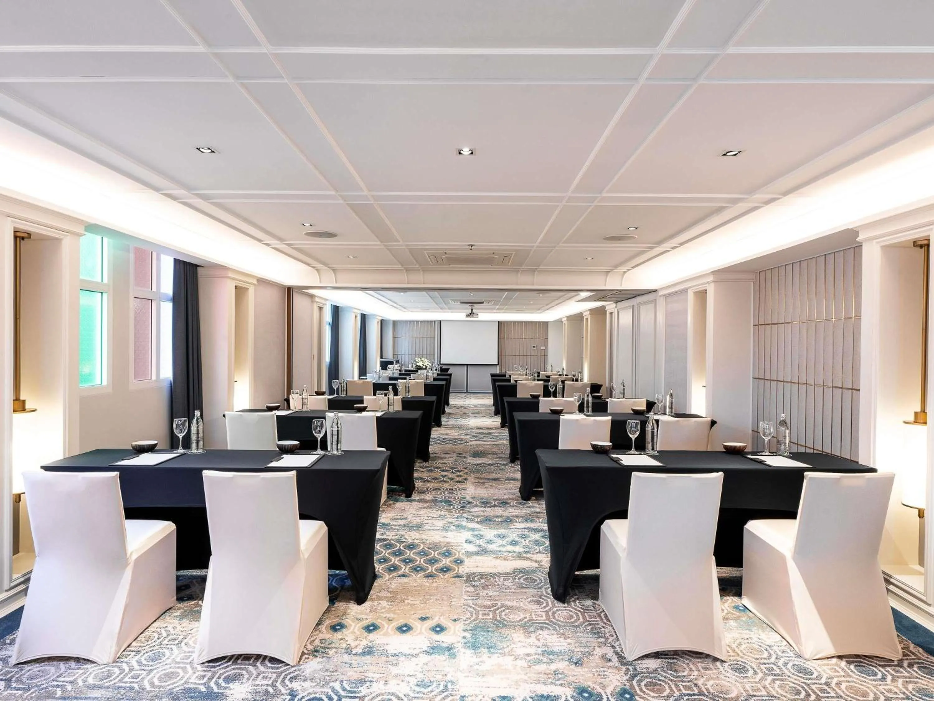 Meeting/conference room in Mövenpick Myth Hotel Patong Phuket