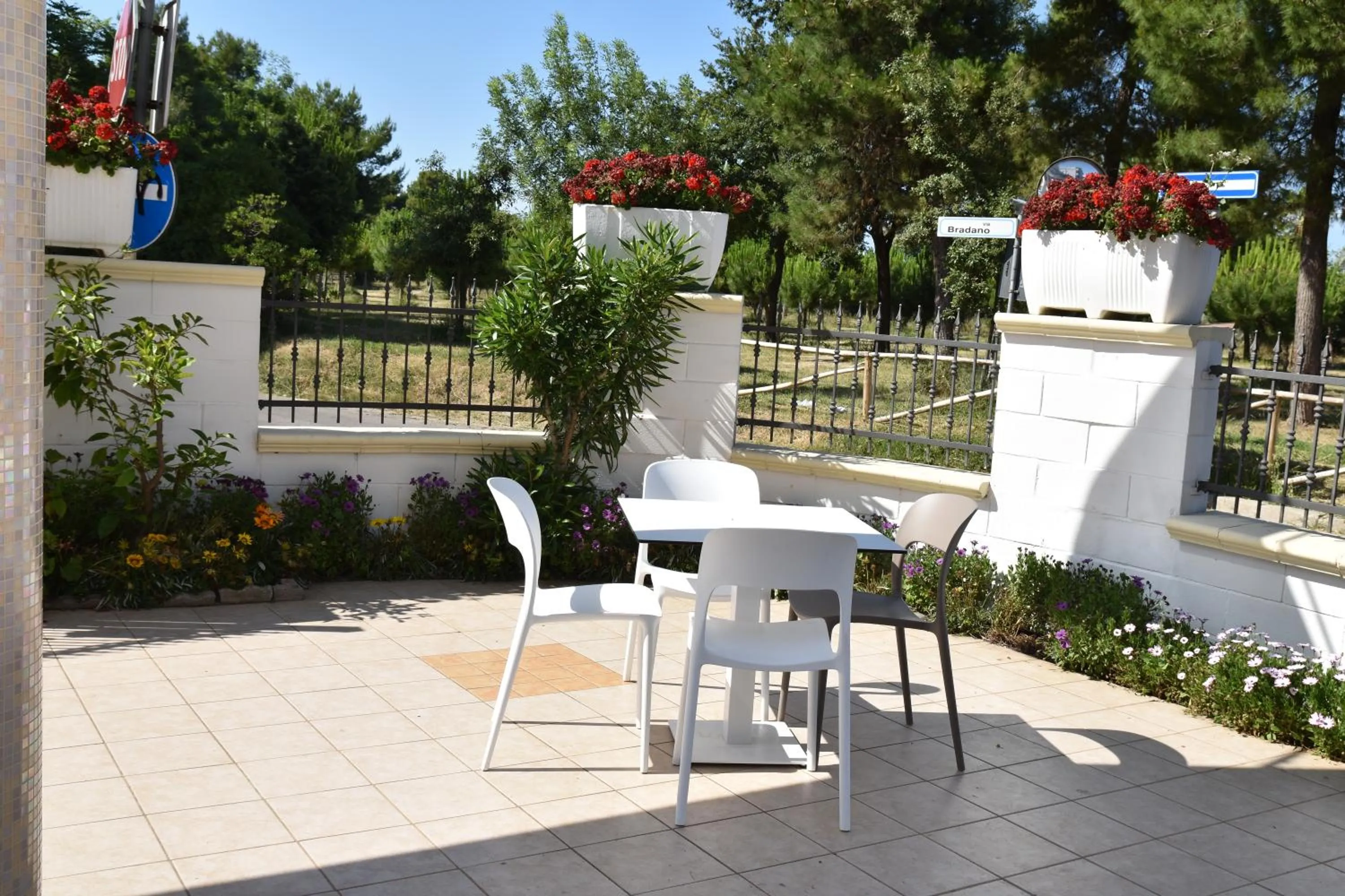 Patio in Hotel Excelsior