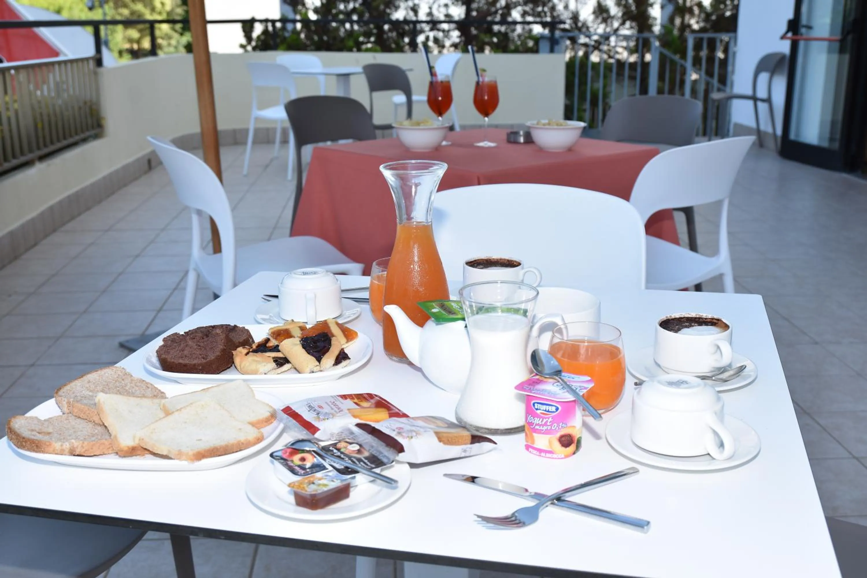 Breakfast in Hotel Excelsior