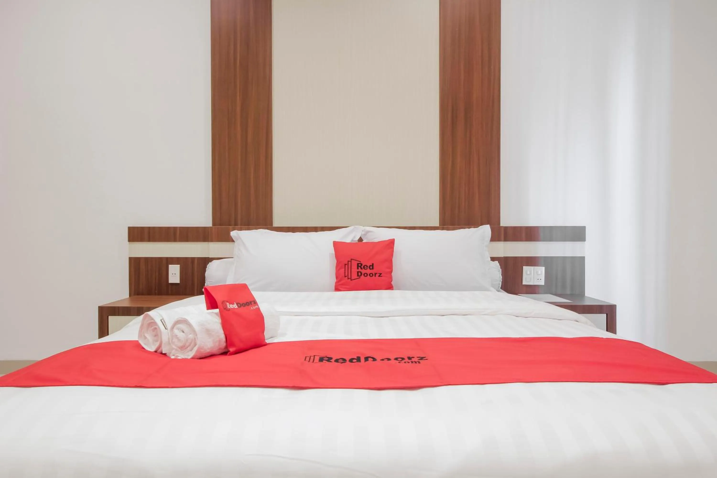 Bedroom, Bed in RedDoorz Premium @ Setiabudi Medan