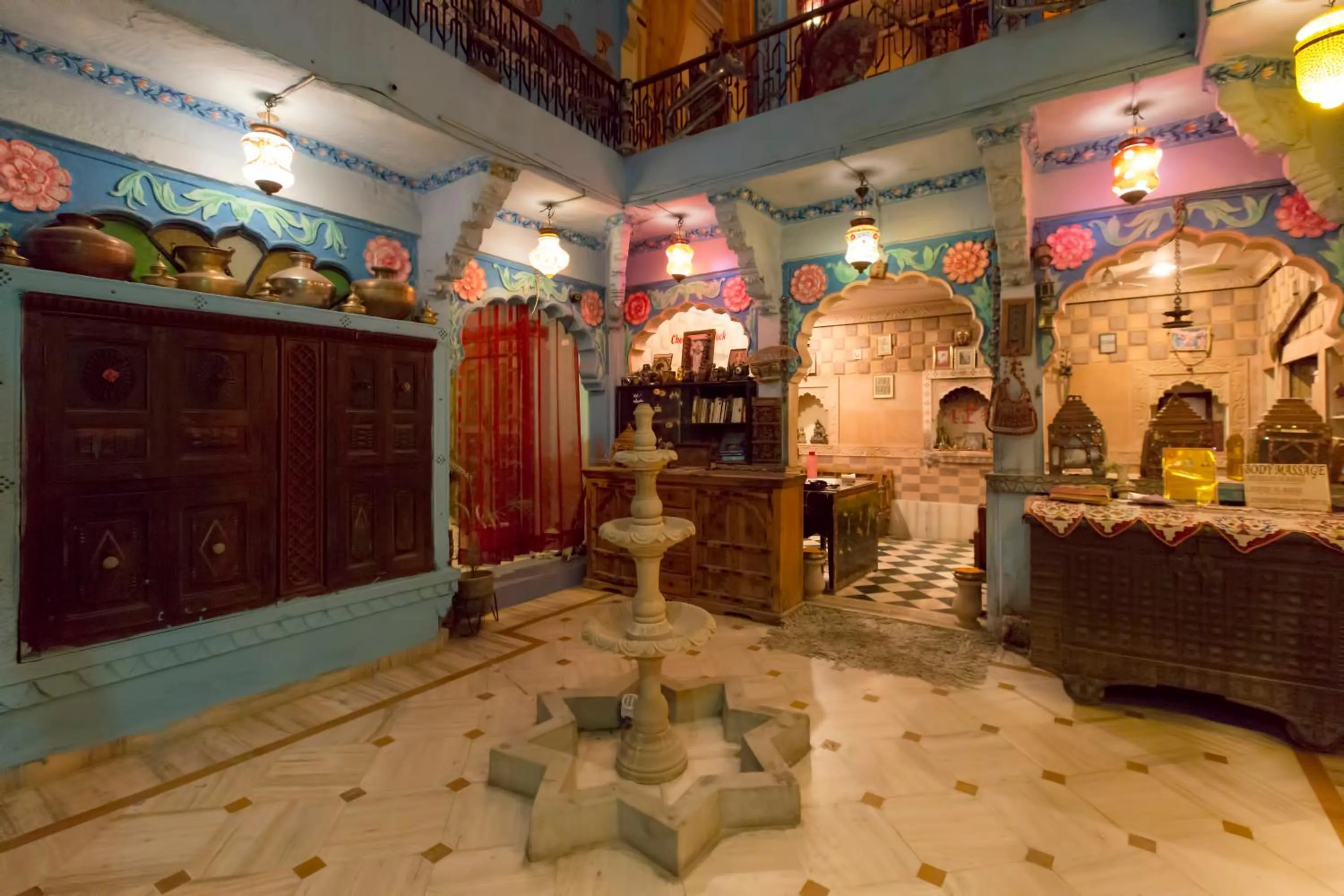 Decorative detail in Yogis Guest House