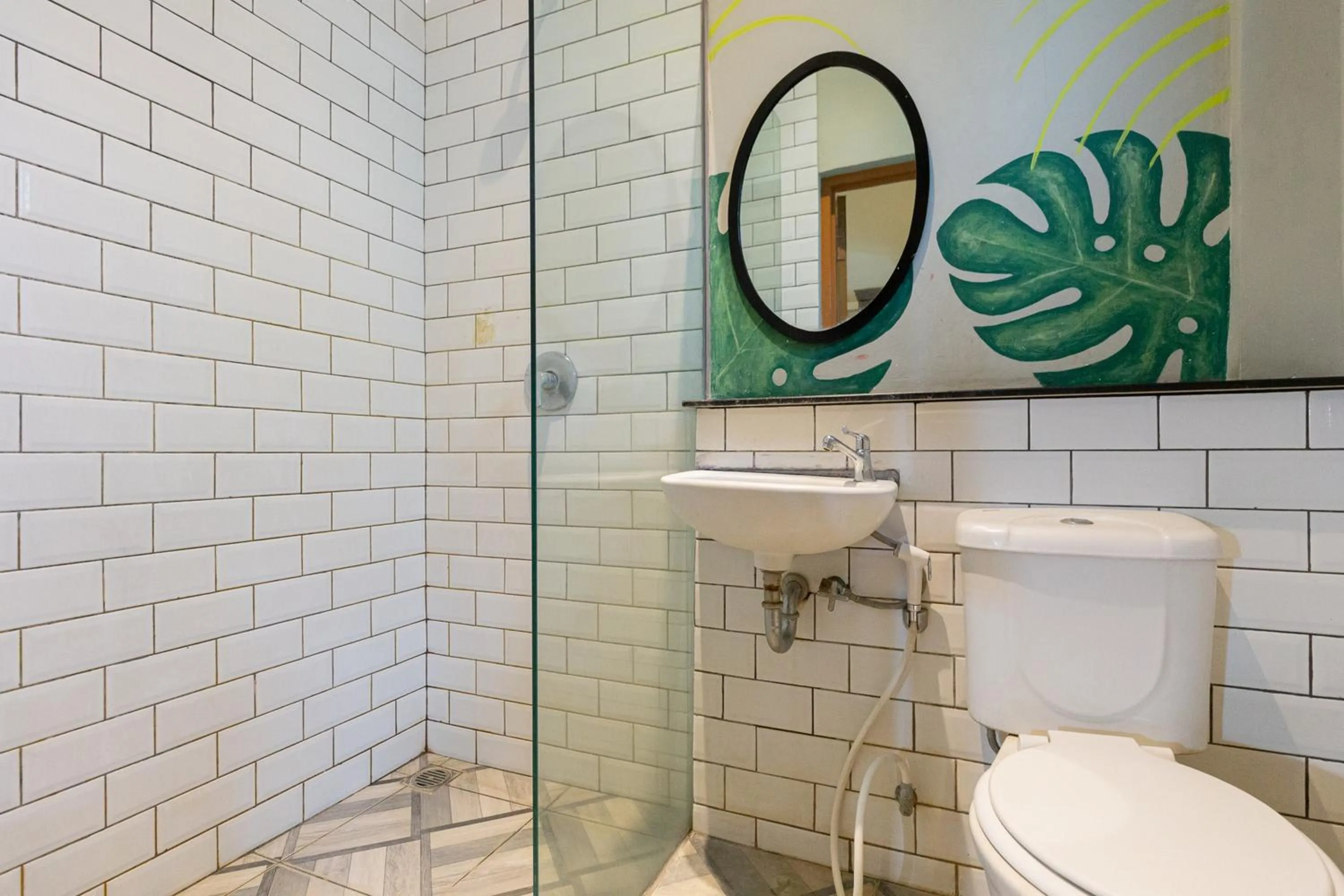 Bathroom in RedDoorz Plus near Mall Slipi Jaya