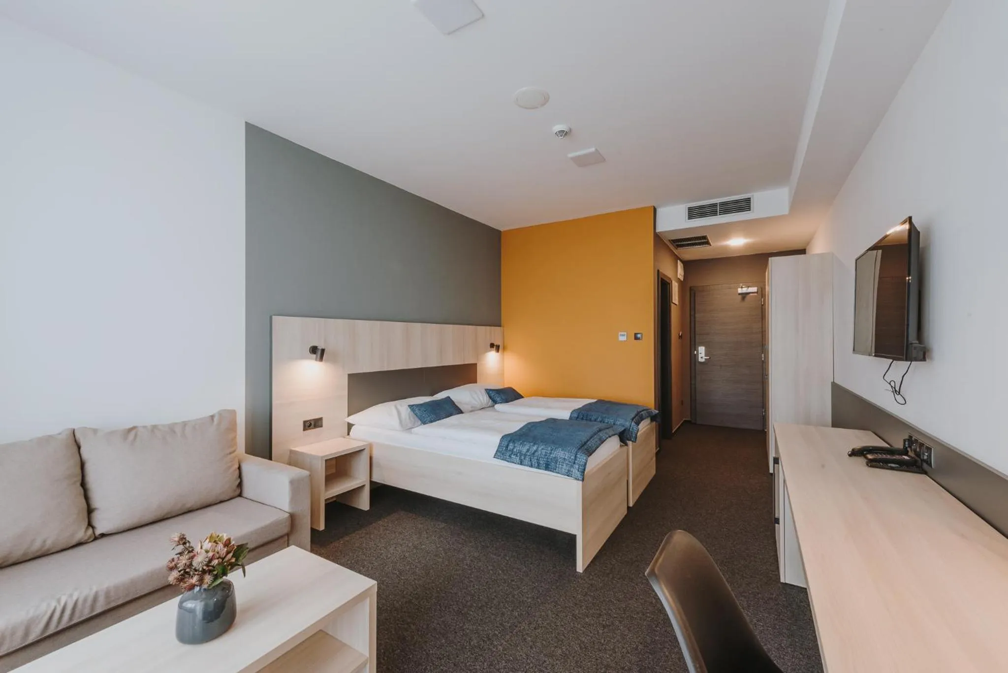 Decorative detail, Bed in Hotel Glamour