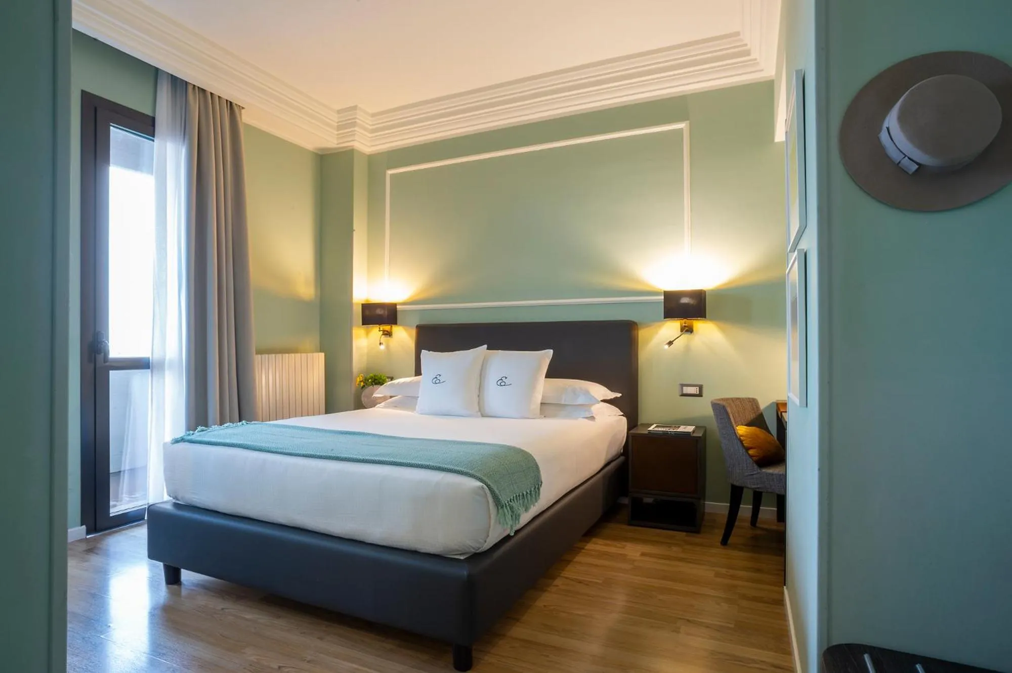 Bed in Elizabeth Lifestyle Hotel