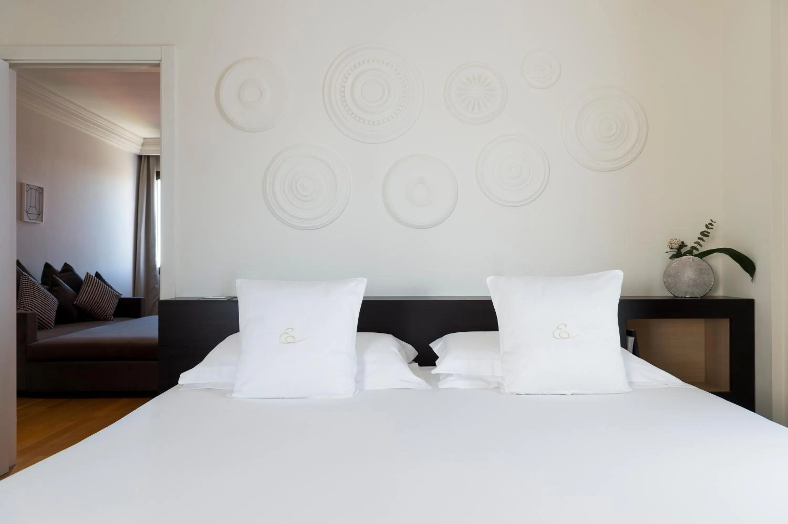 Bed in Elizabeth Lifestyle Hotel