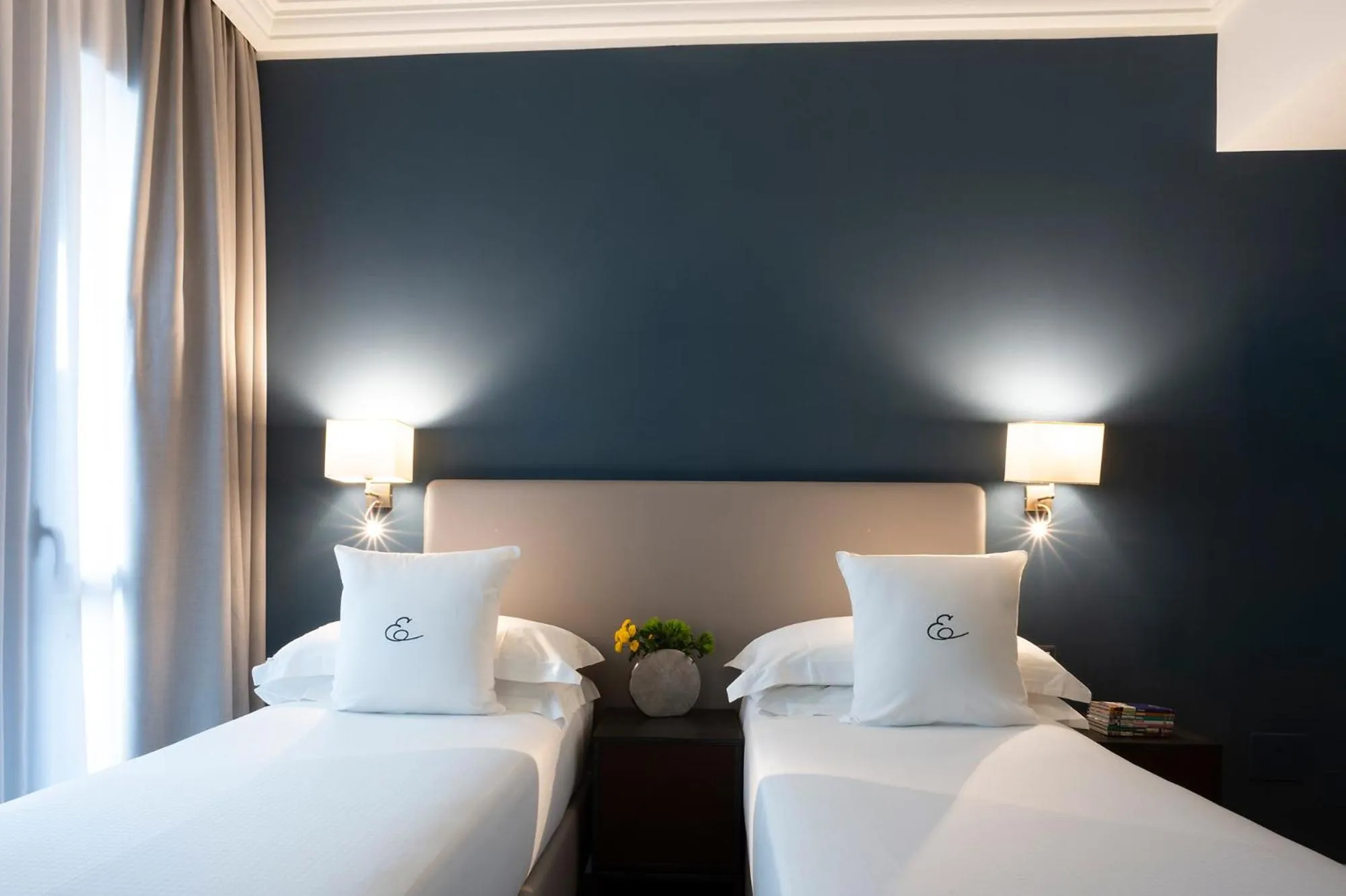 Bed in Elizabeth Lifestyle Hotel