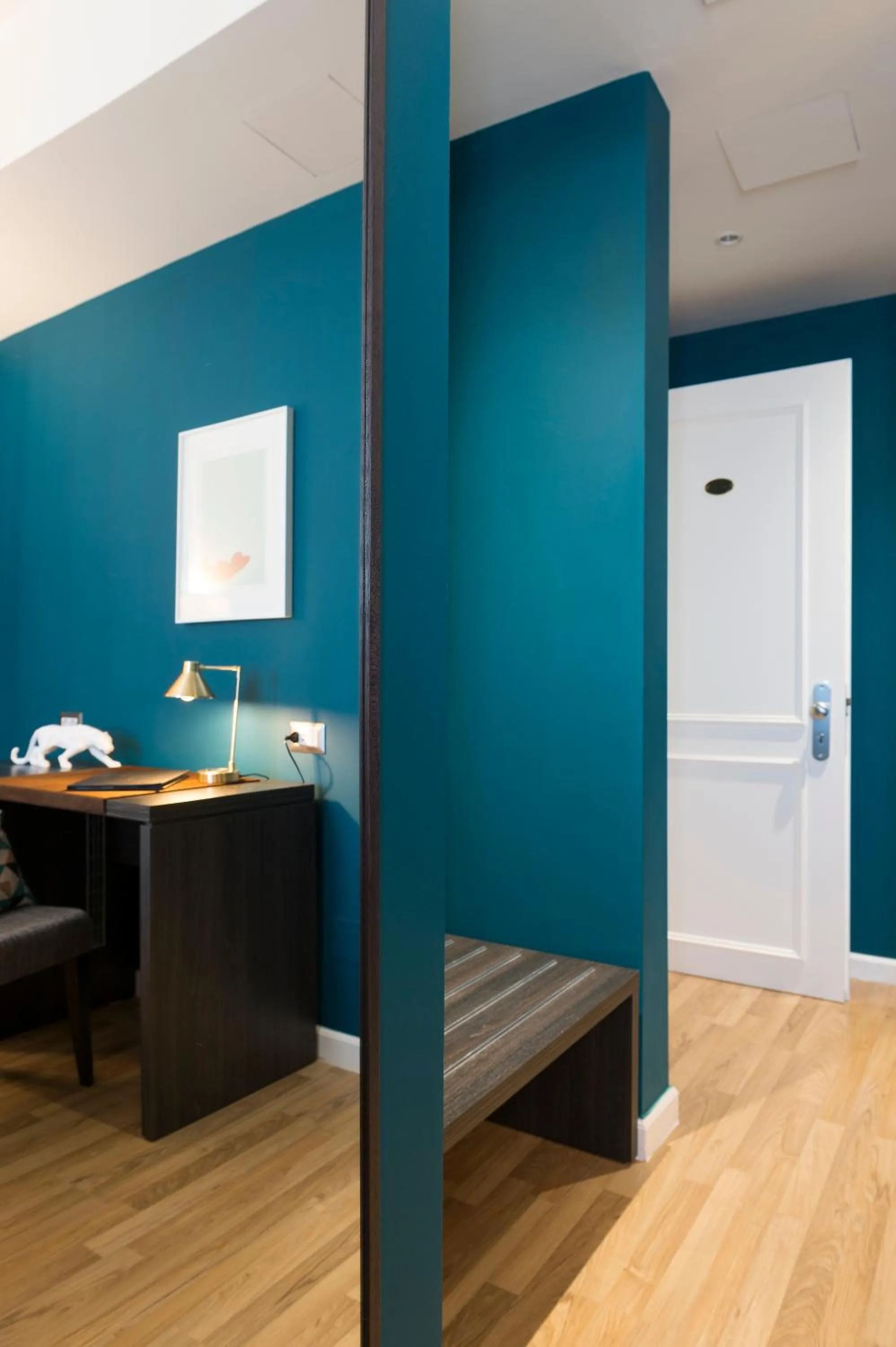 Living room, Bed in Elizabeth Lifestyle Hotel