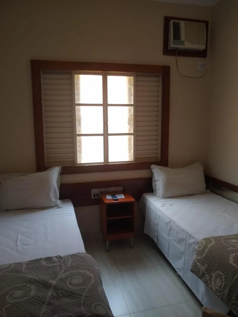 Bed in Leme Plaza Hotel