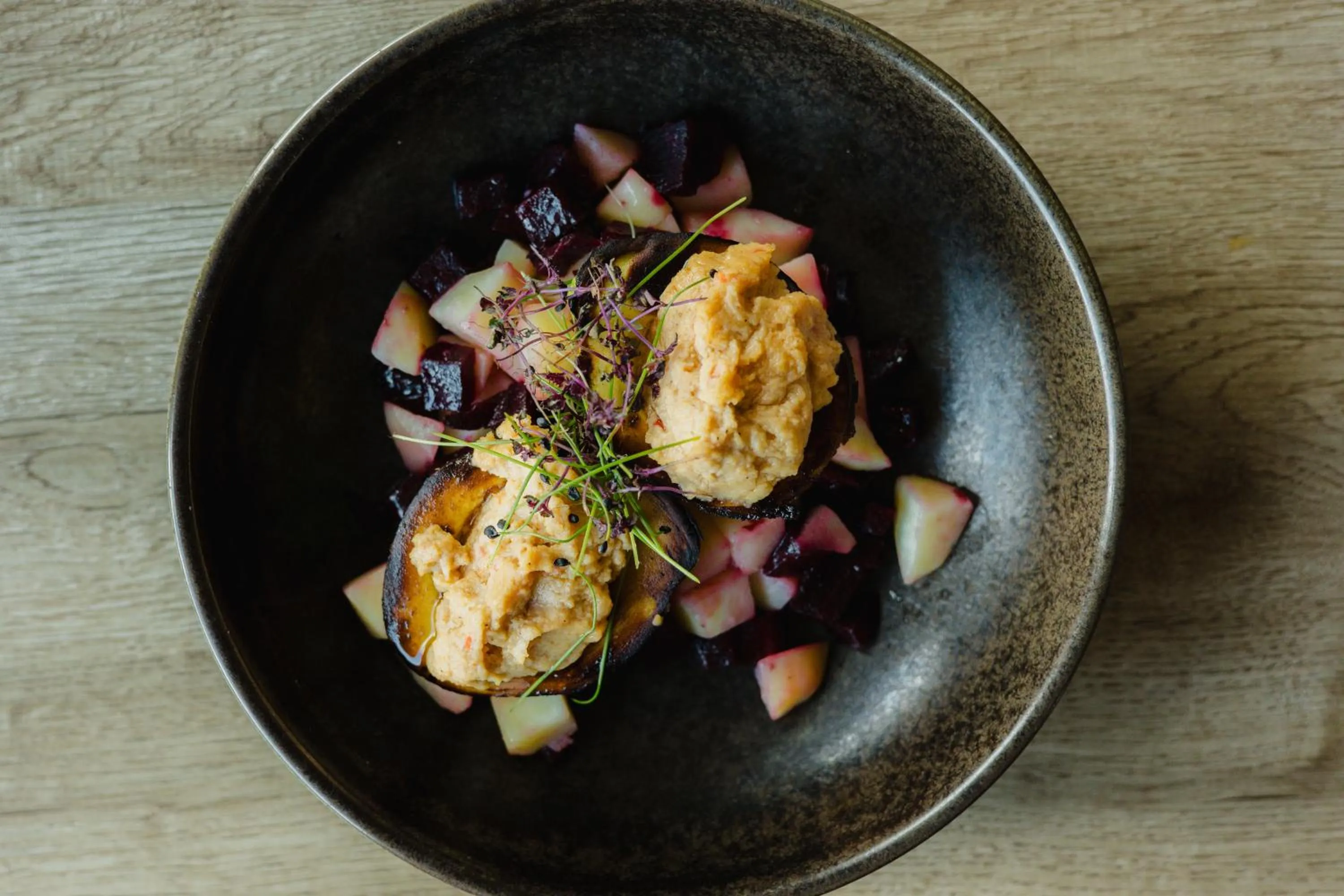 Restaurant/places to eat in Hótel Eldhestar