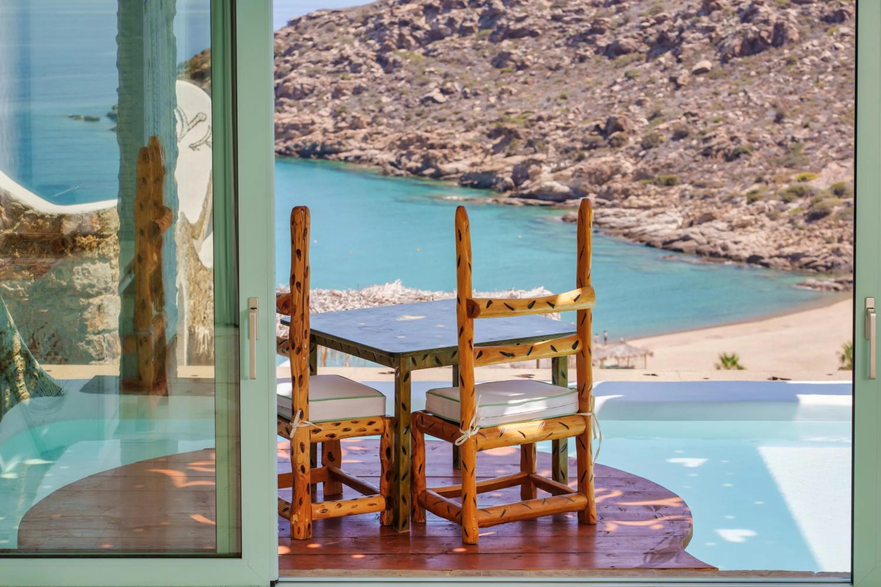 View (from property/room) in Calilo