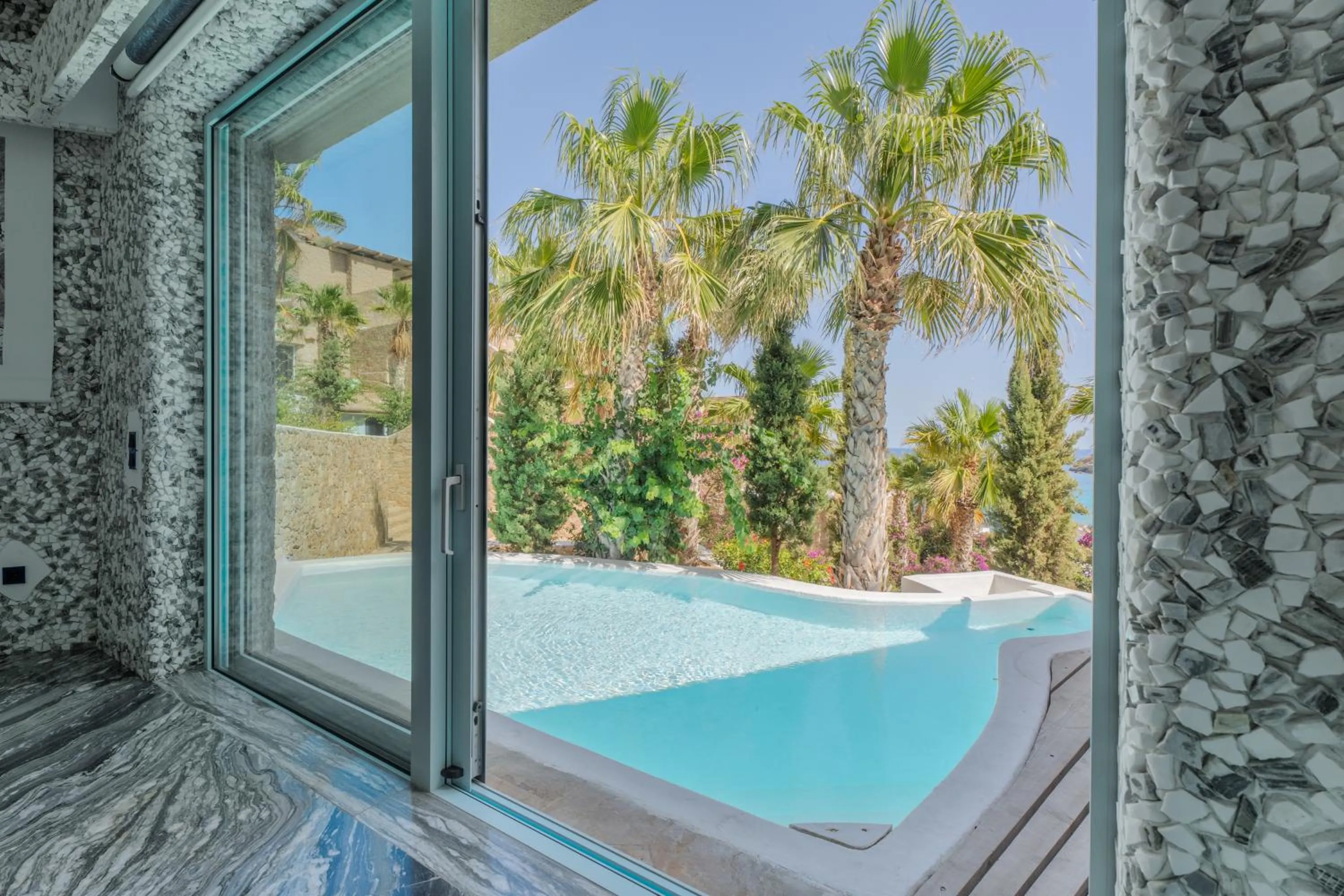 Natural landscape in Calilo