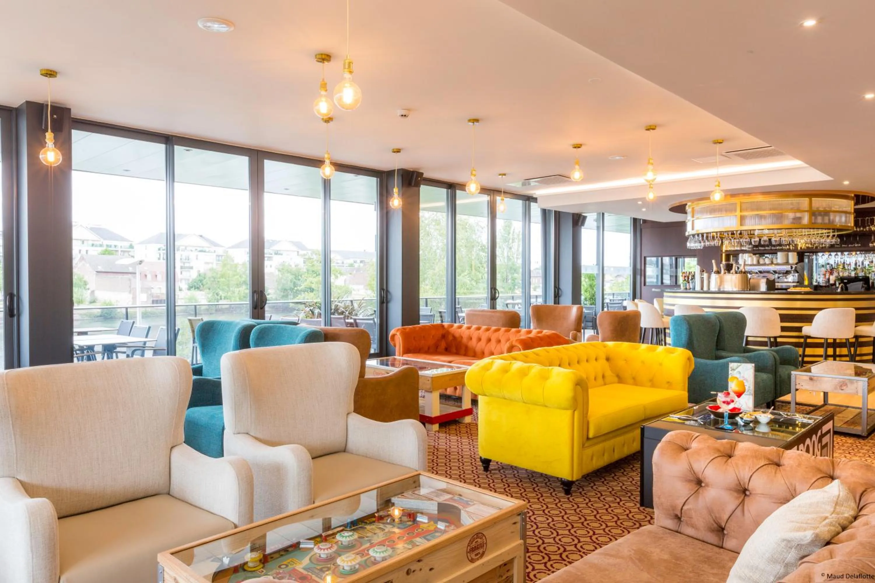 Lounge or bar in Aiden by Best Western T'aim Hotel & SPA