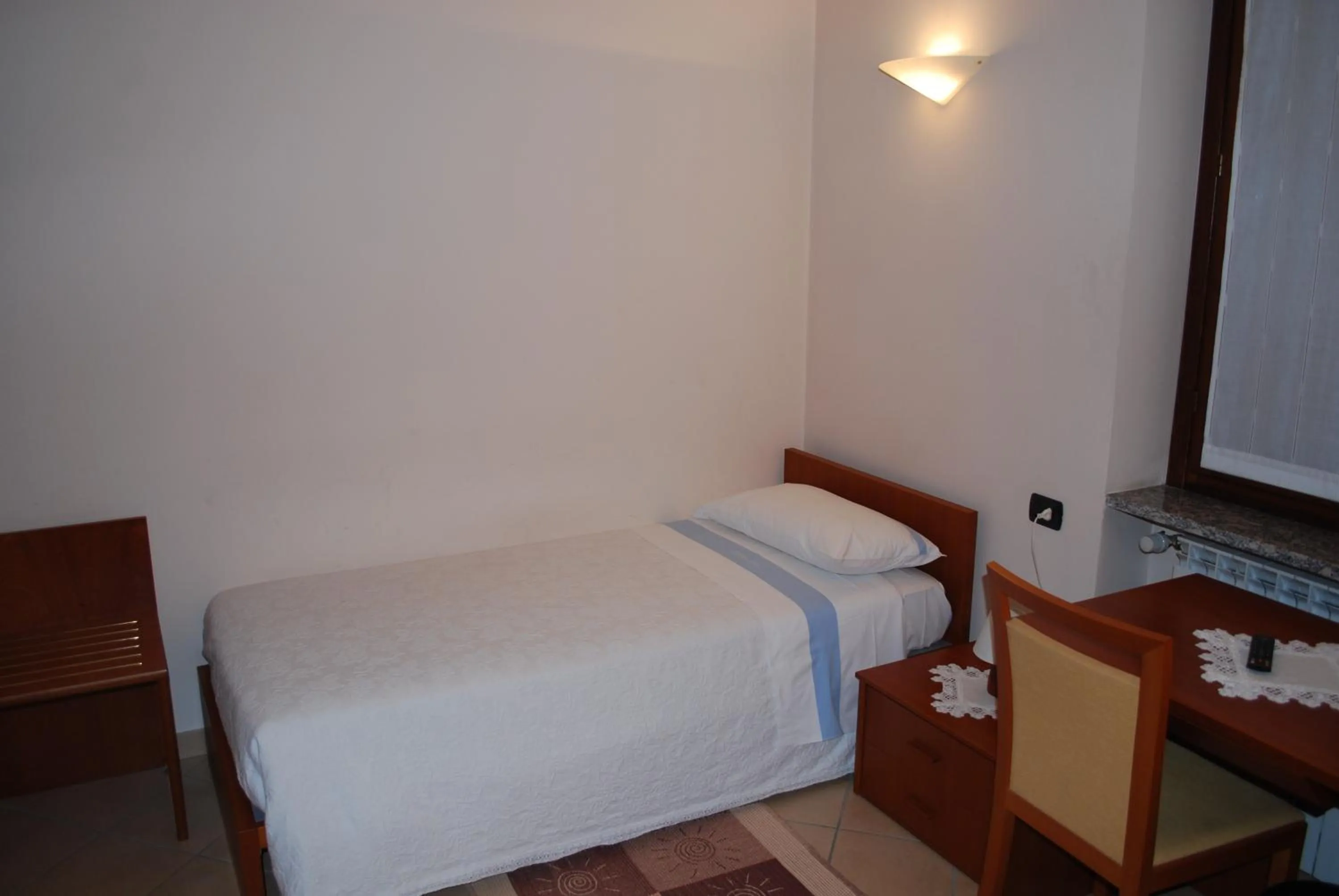 Photo of the whole room in Albergo Sole
