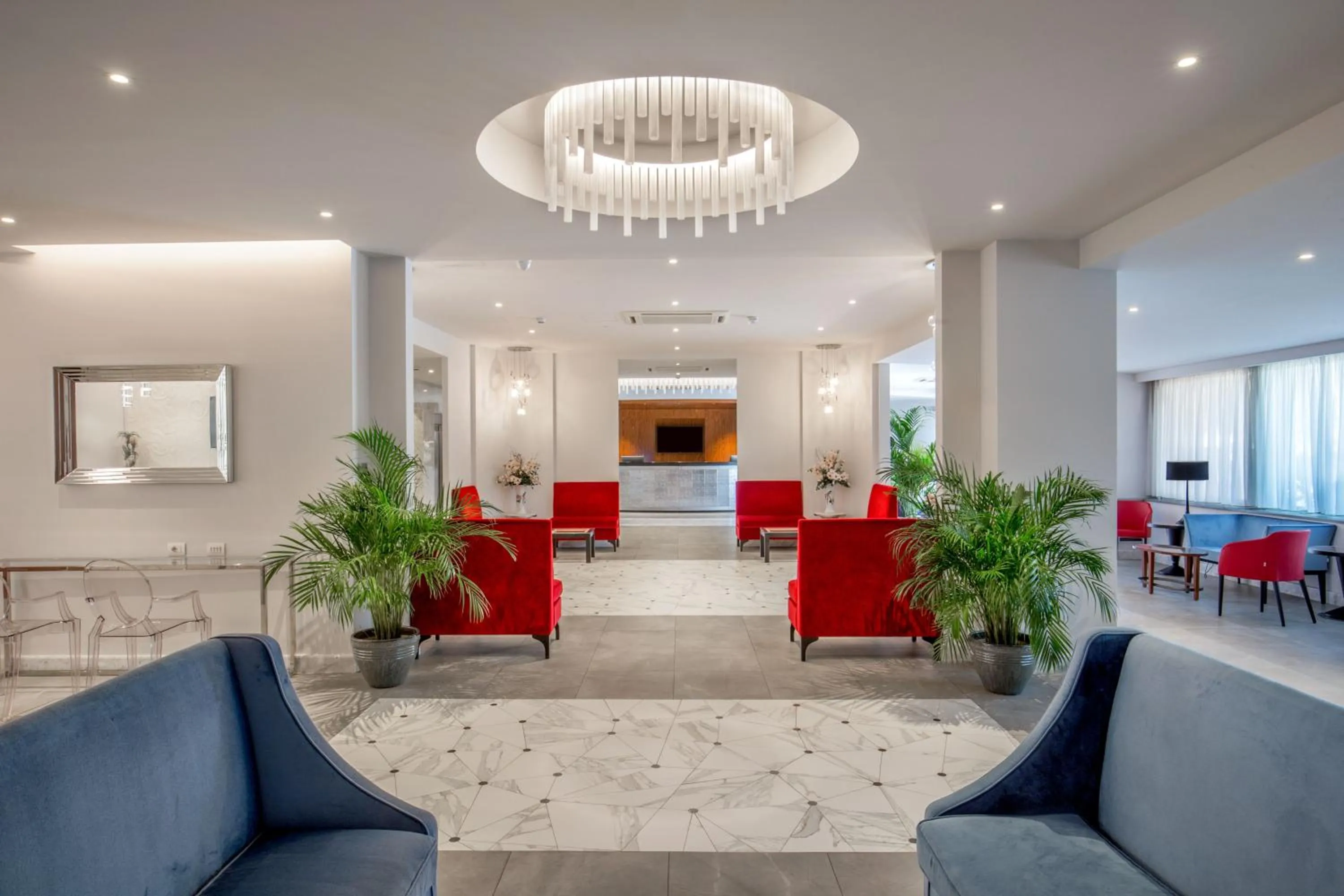 Lobby or reception in Hotel American Palace Eur