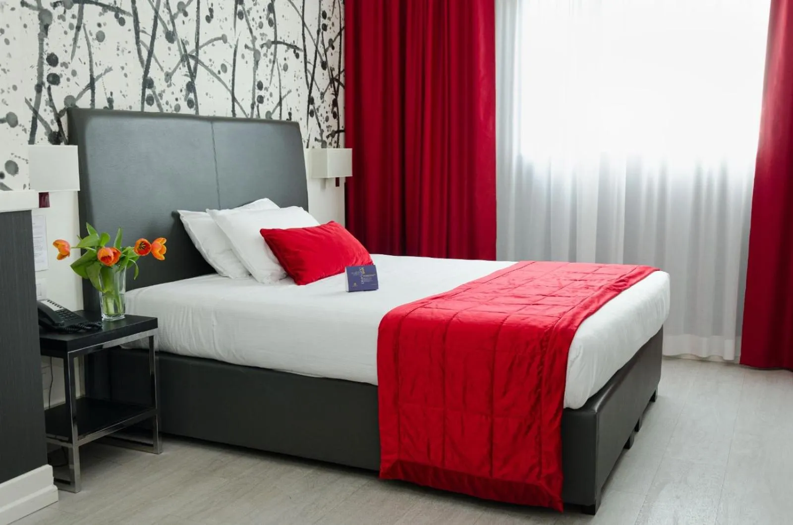 Bed in Hotel American Palace Eur