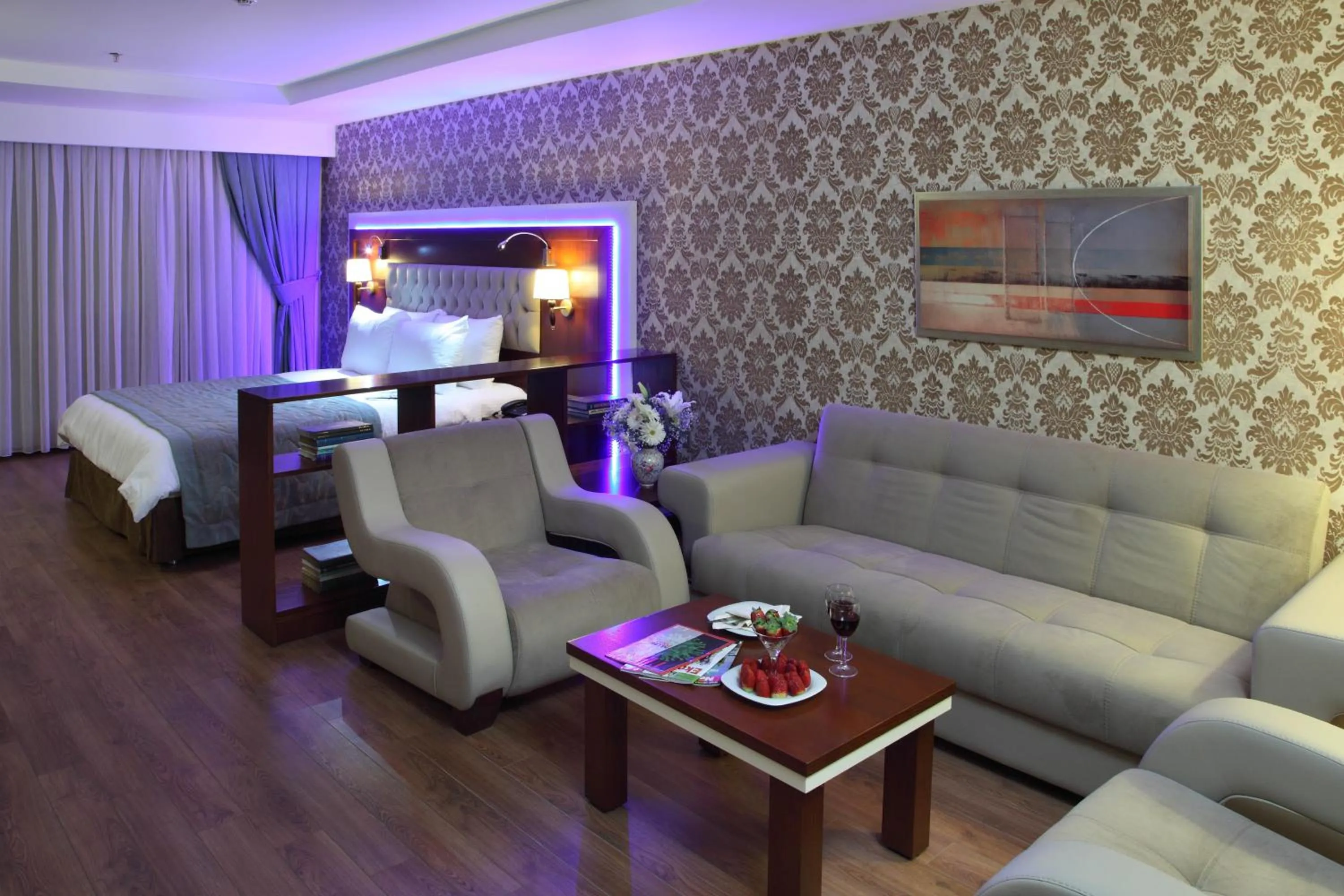 Seating area in Hotel Senbayrak City