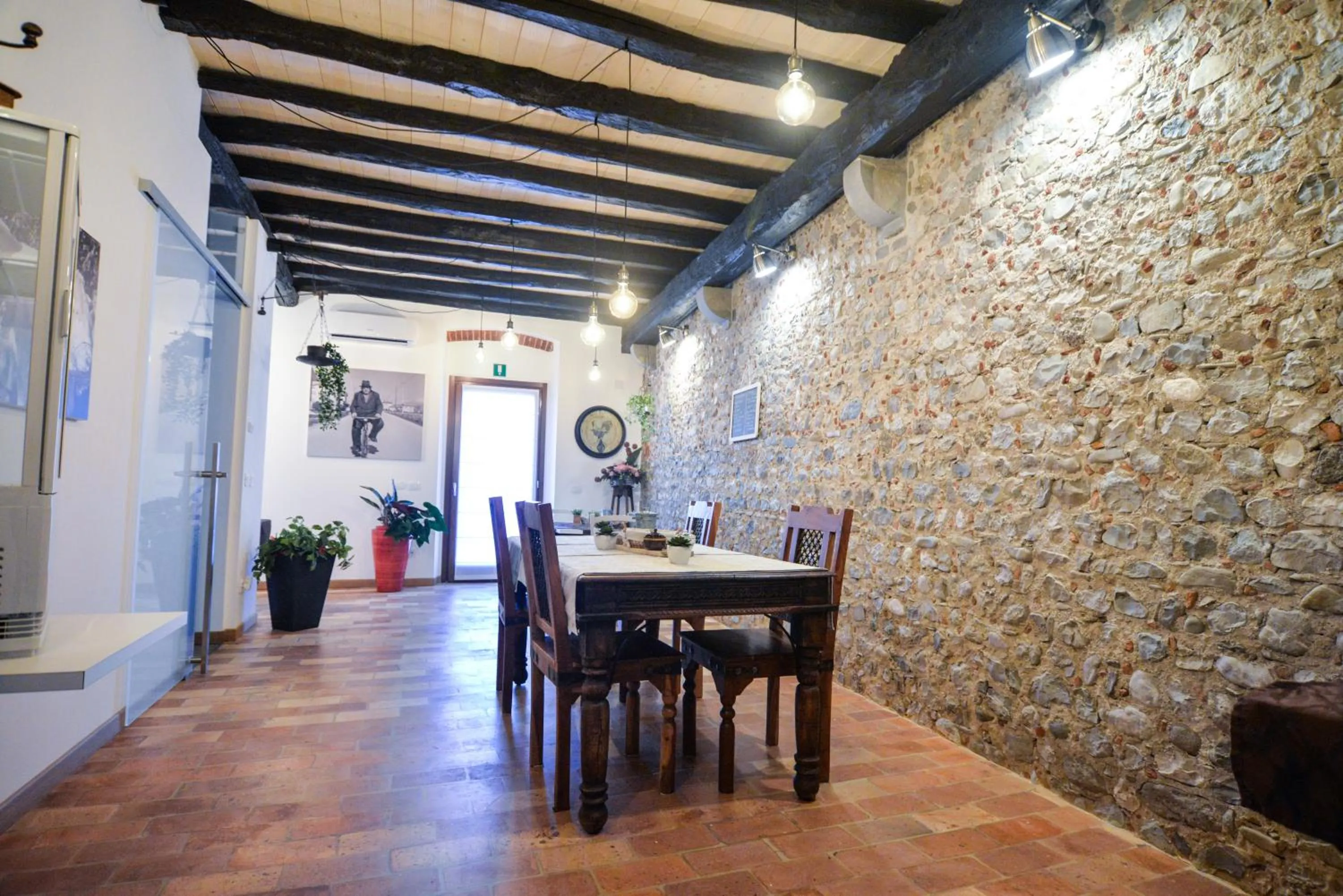 Dining area in Al Sa di Te