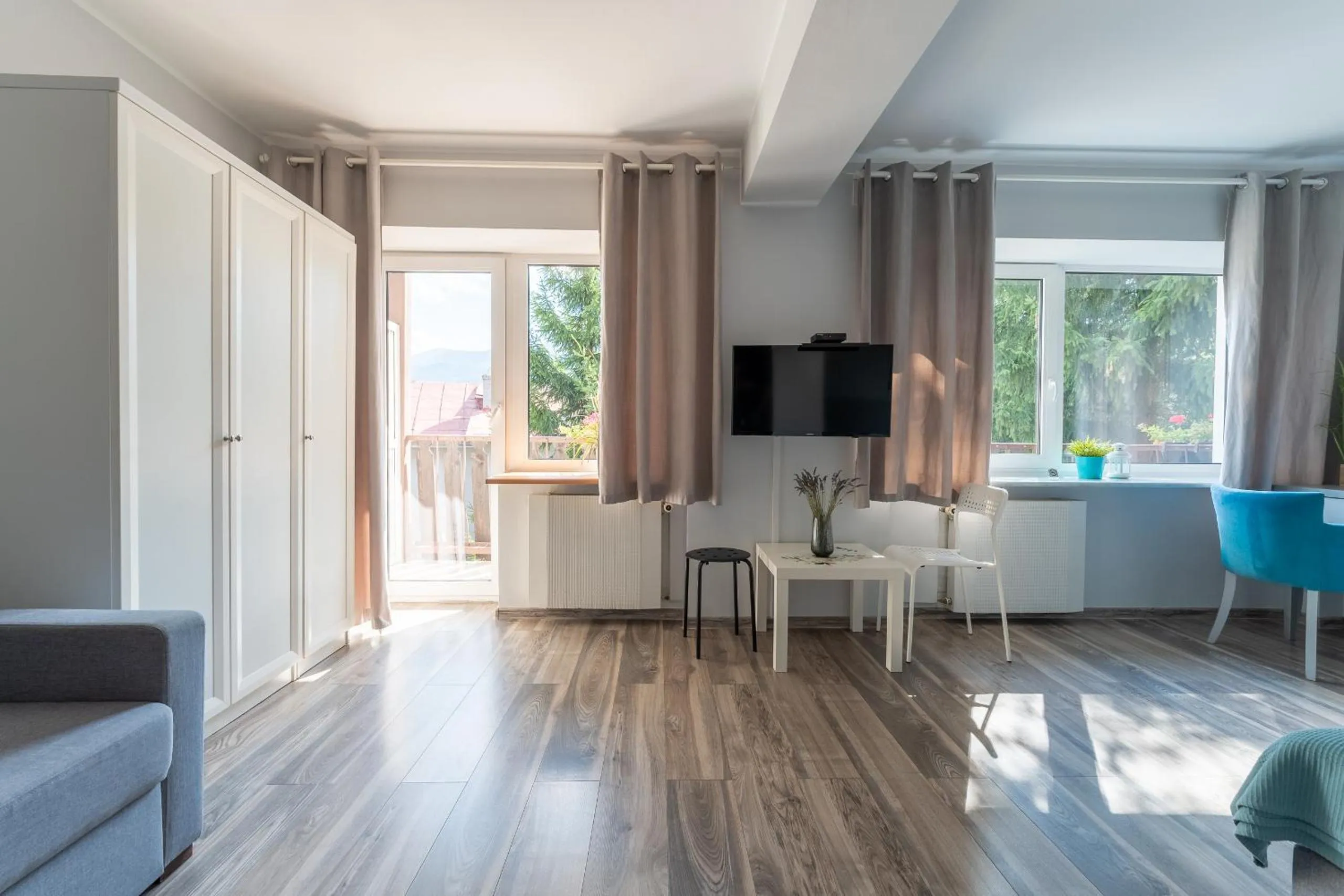 Communal lounge/ TV room in Willa Sonata - Apartamenty & Balia - Szklarska Poręba