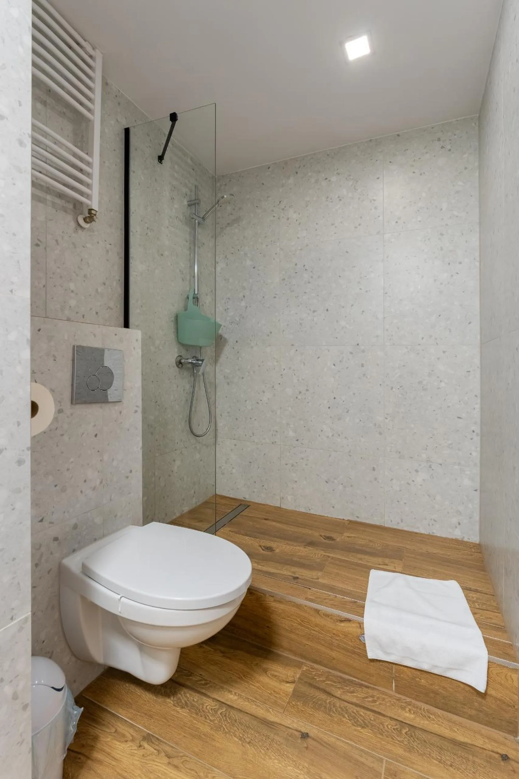 Shower in Willa Sonata - Apartamenty & Balia - Szklarska Poręba