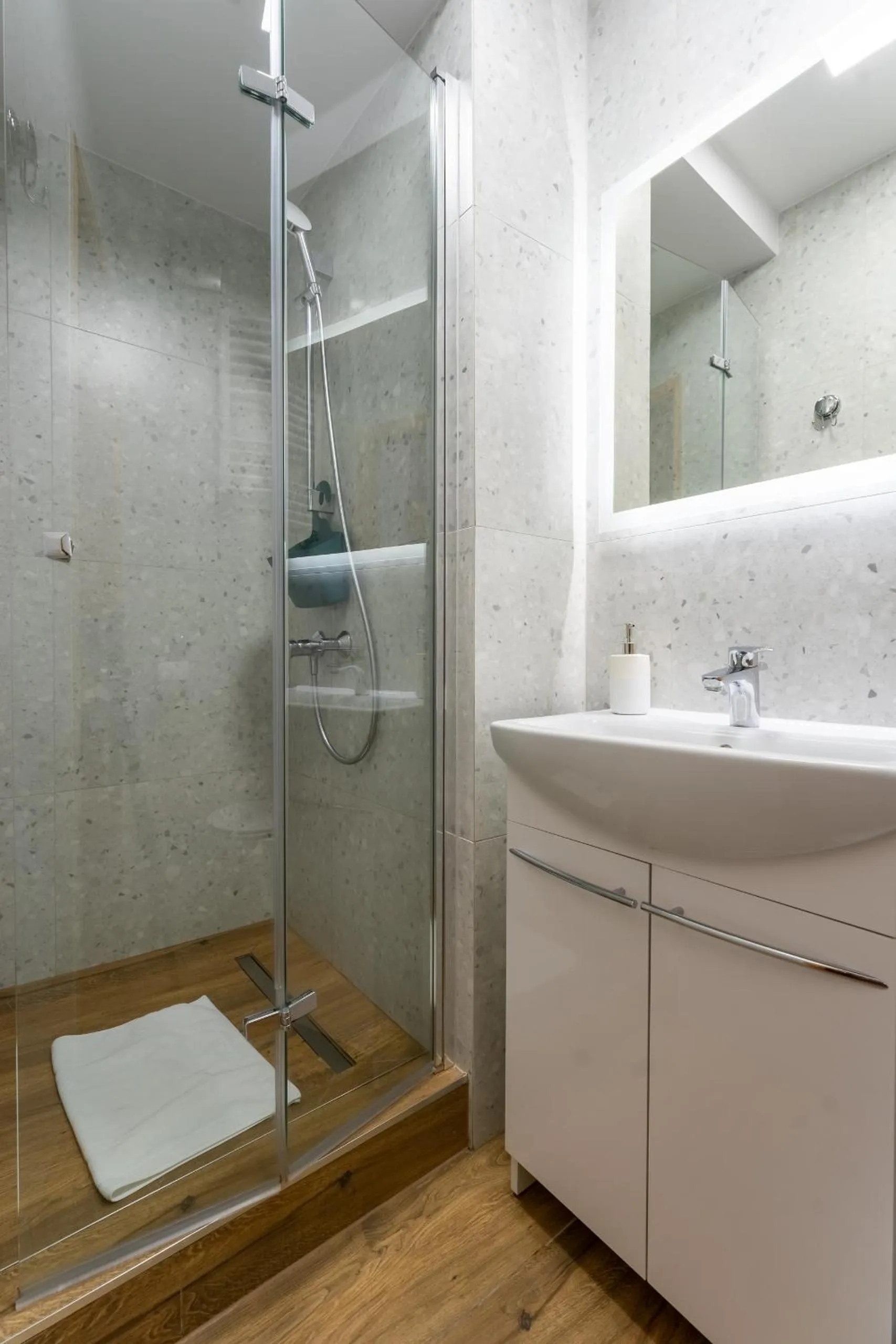 Bathroom in Willa Sonata - Apartamenty & Balia - Szklarska Poręba