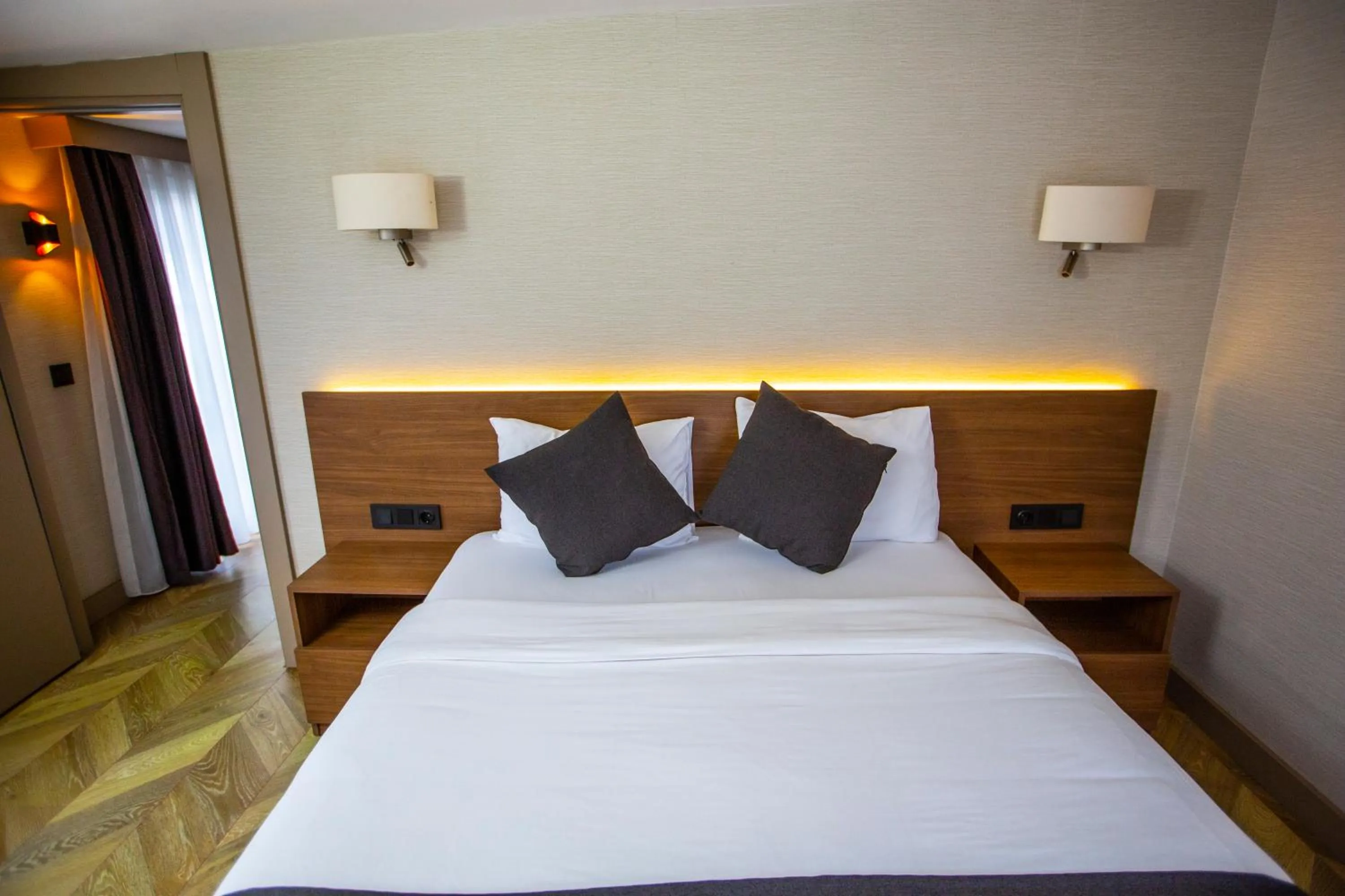 Bedroom, Bed in Istanbul Park Hotel