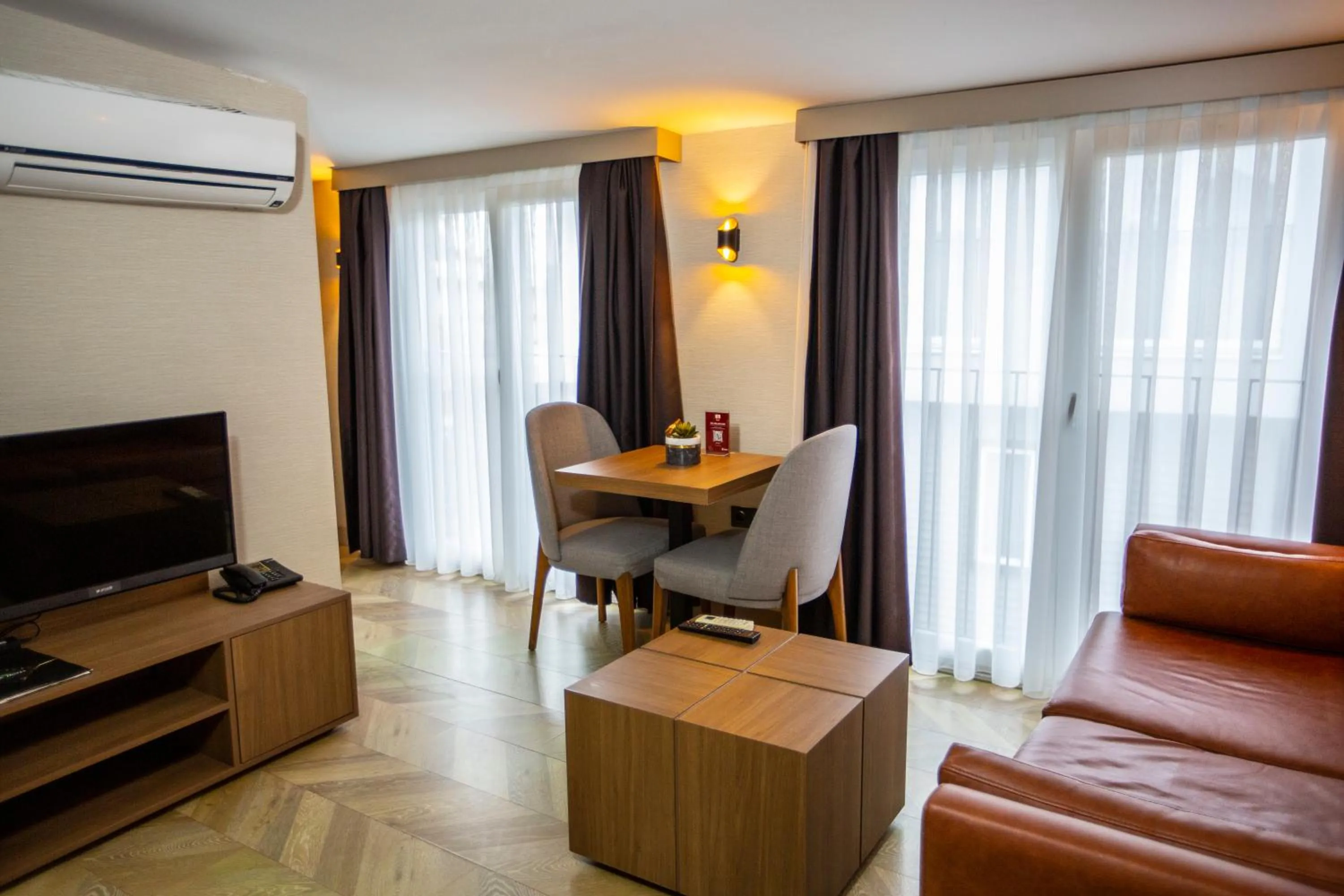 Living room in Istanbul Park Hotel