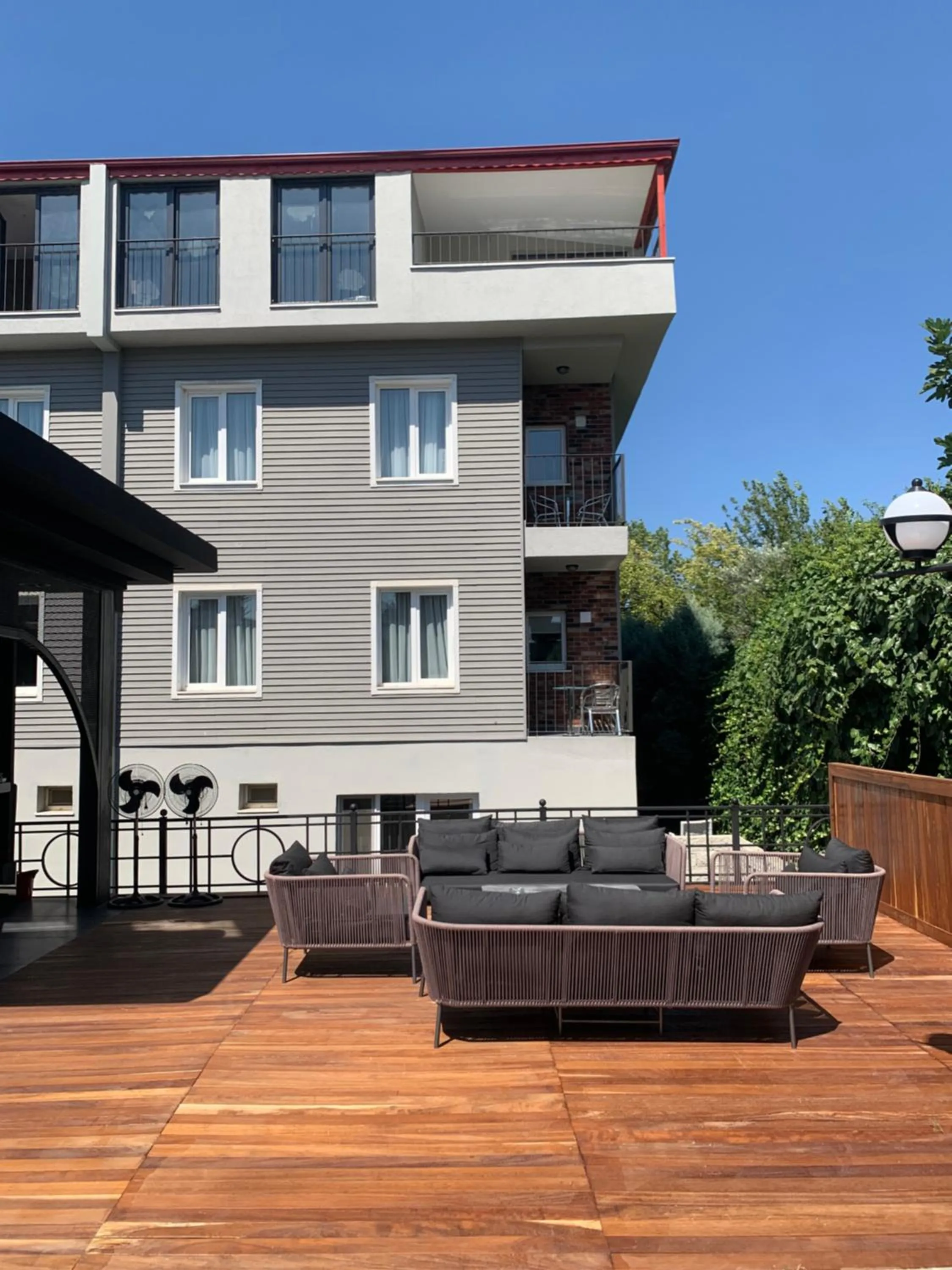 Seating area in Istanbul Park Hotel