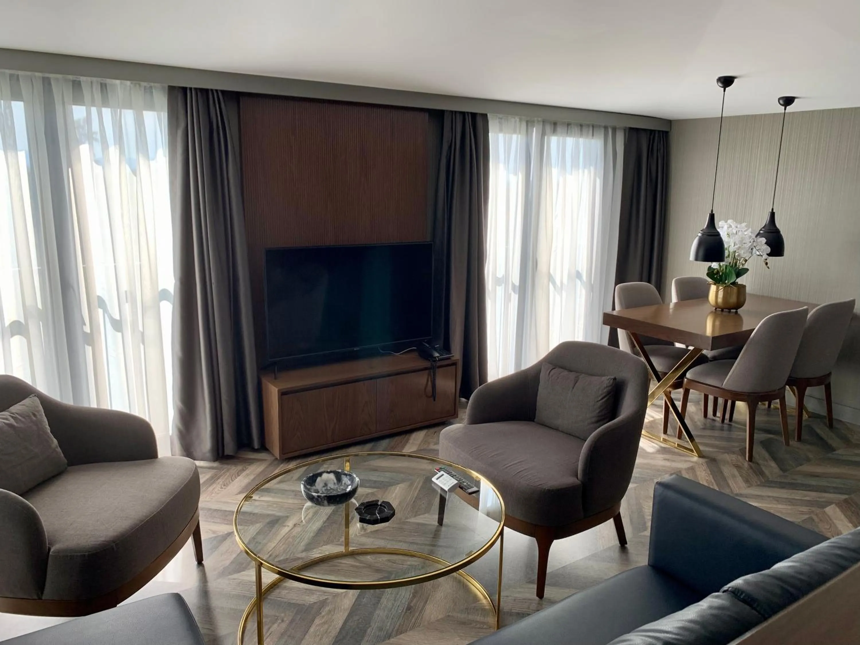 TV and multimedia in Istanbul Park Hotel