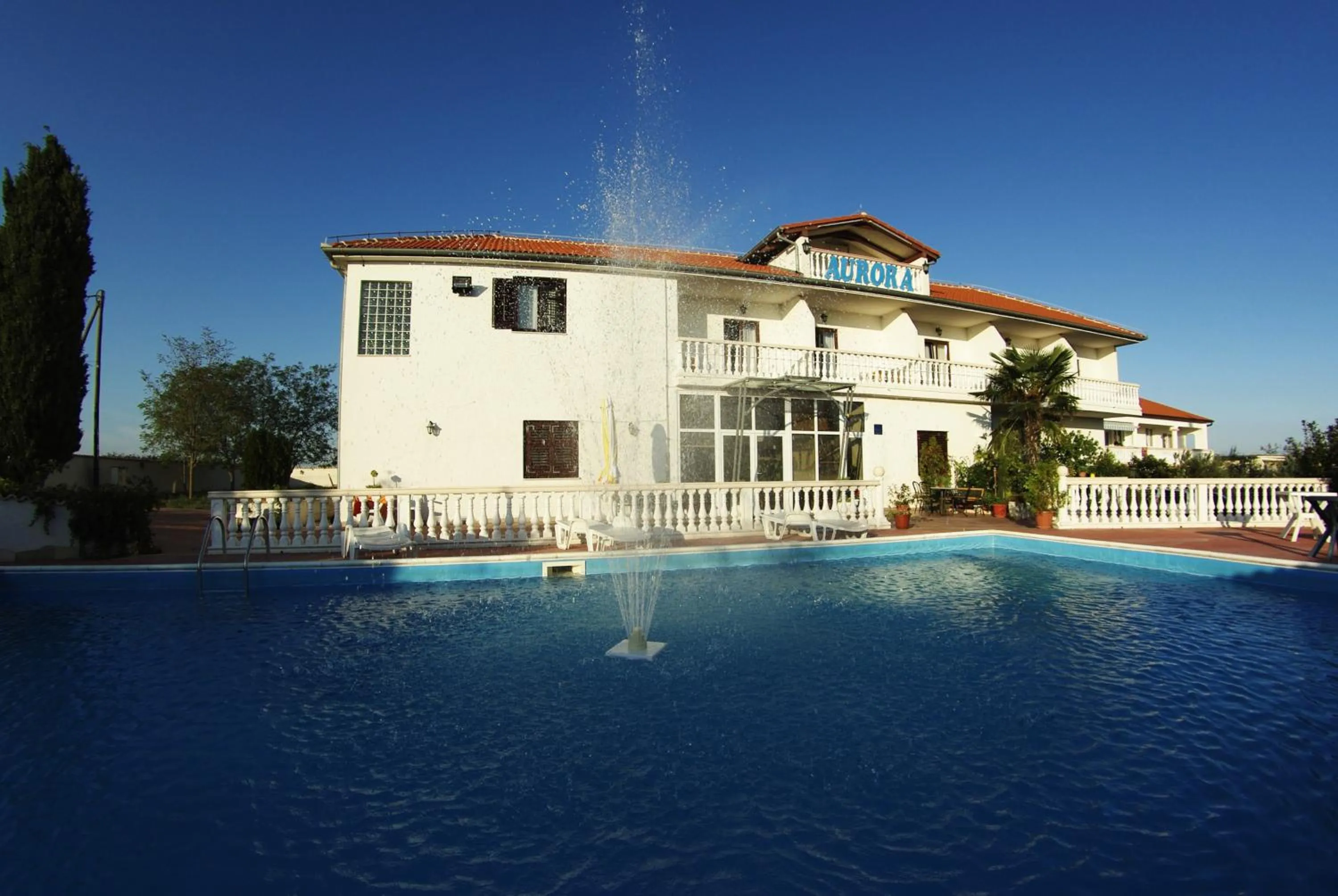 Facade/entrance in Hotel Aurora