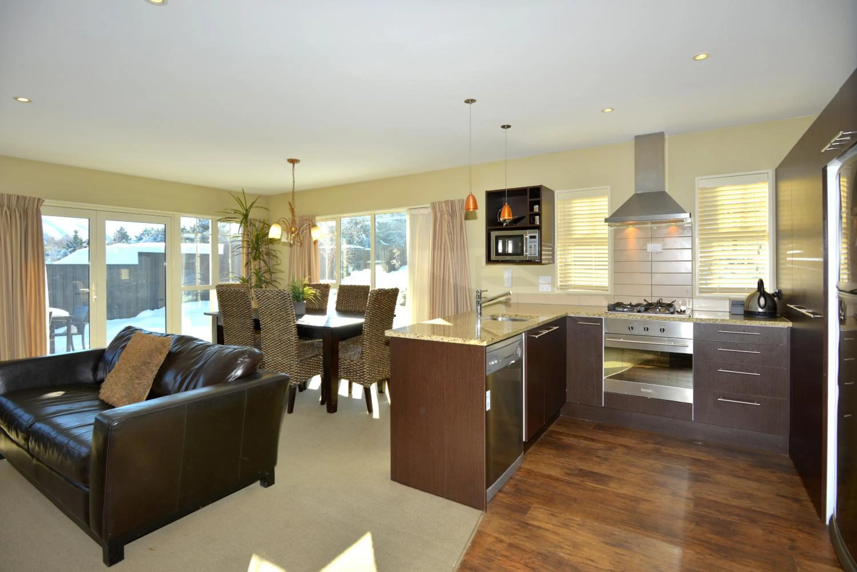 Kitchen or kitchenette in Mantra Lake Tekapo